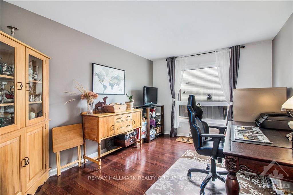 Photo 15 of 807 Brissac Way, Ottawa, Fallingbrook/Ridgemount — HOMEH