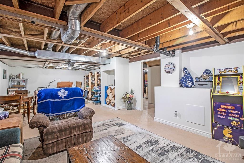 Photo 27 of 807 Brissac Way, Ottawa, Fallingbrook/Ridgemount — HOMEH