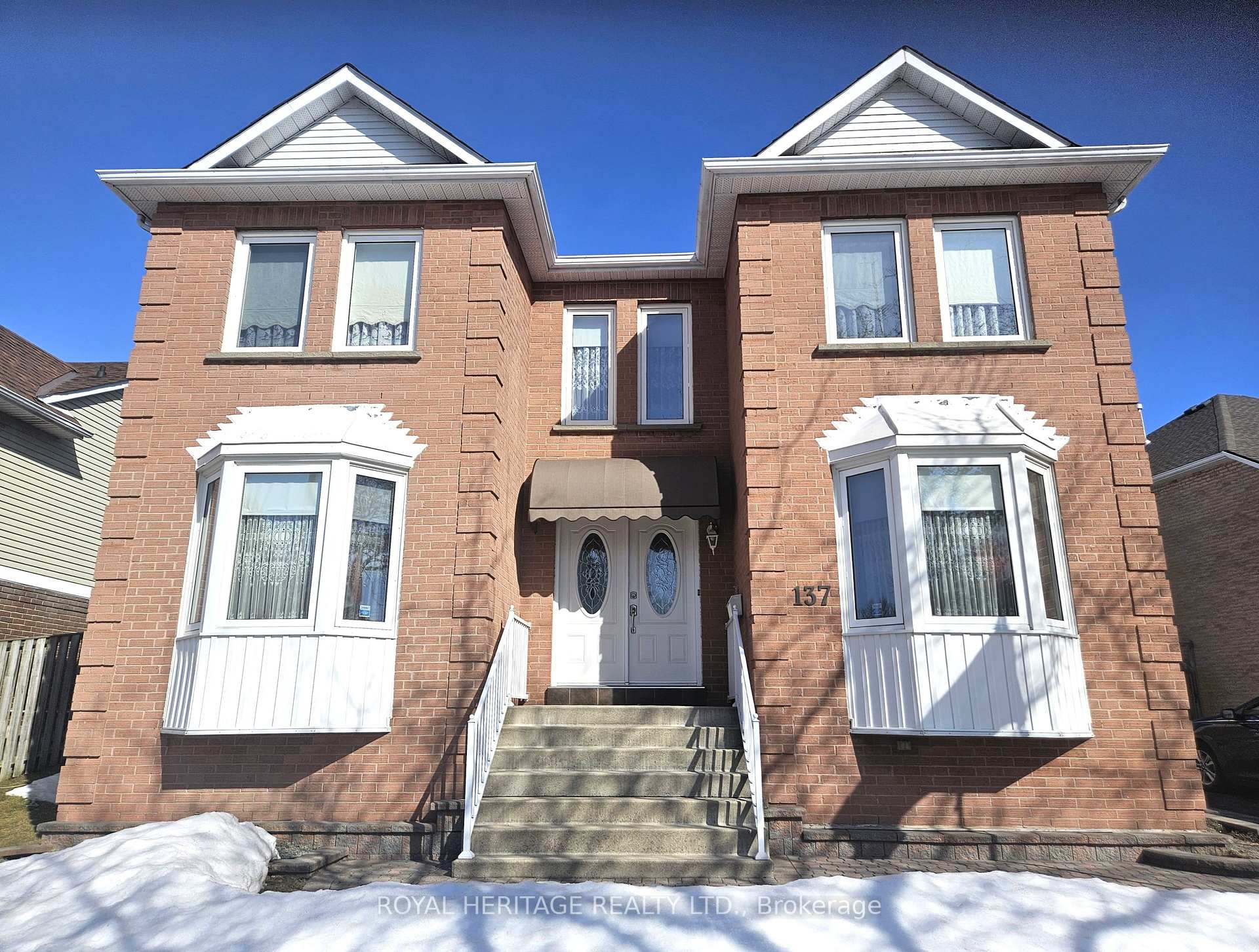 Photo 1 of 137 Kirby Crescent, Whitby, Blue Grass Meadows — HOMEH