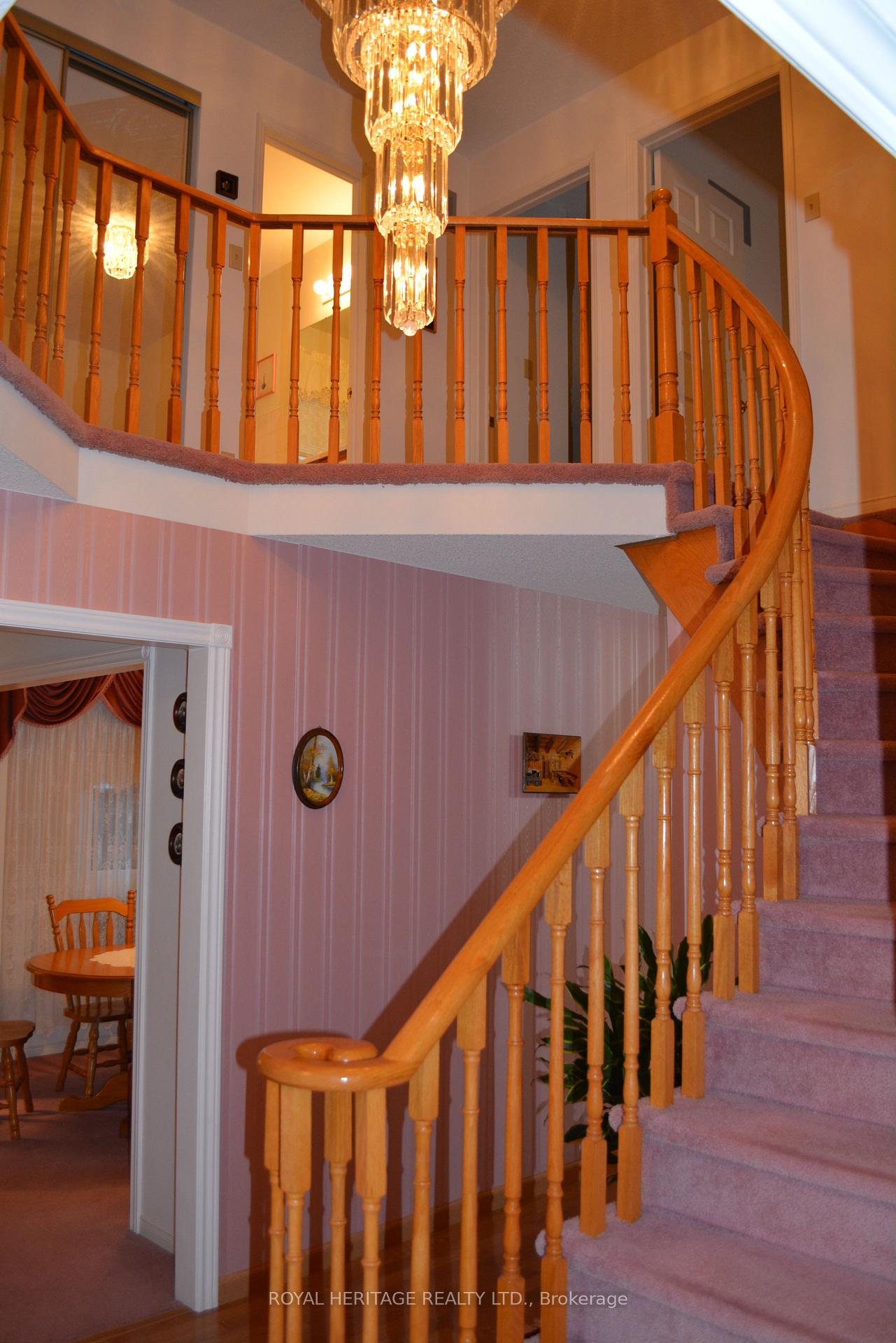 Photo 5 of 137 Kirby Crescent, Whitby, Blue Grass Meadows — HOMEH