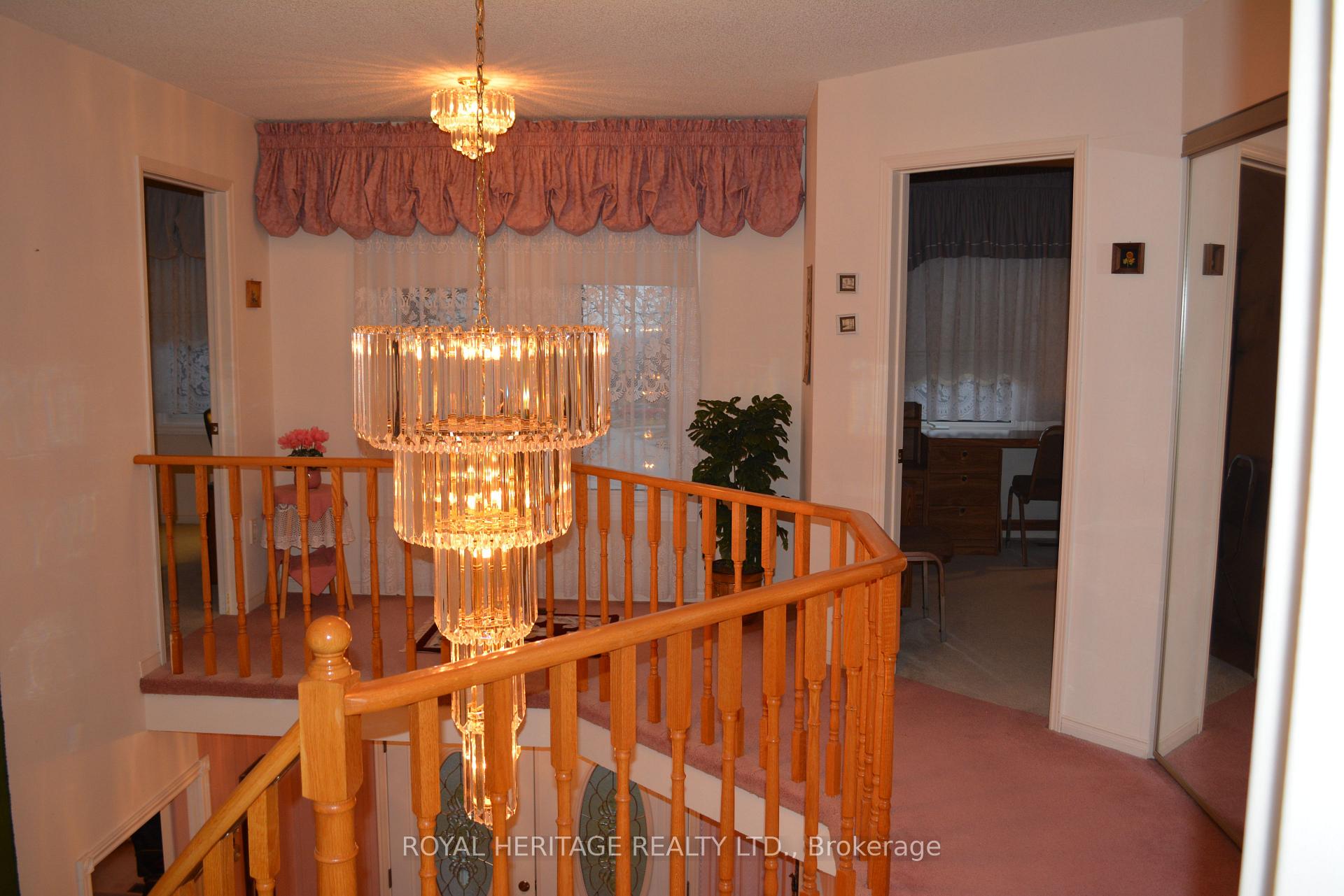 Photo 6 of 137 Kirby Crescent, Whitby, Blue Grass Meadows — HOMEH