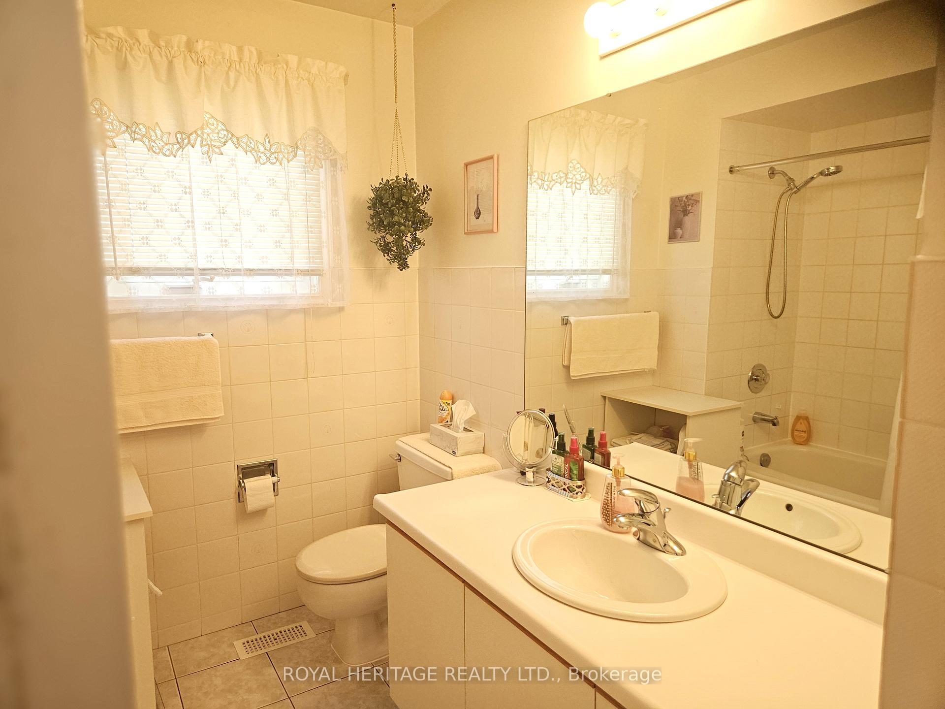 Photo 8 of 137 Kirby Crescent, Whitby, Blue Grass Meadows — HOMEH