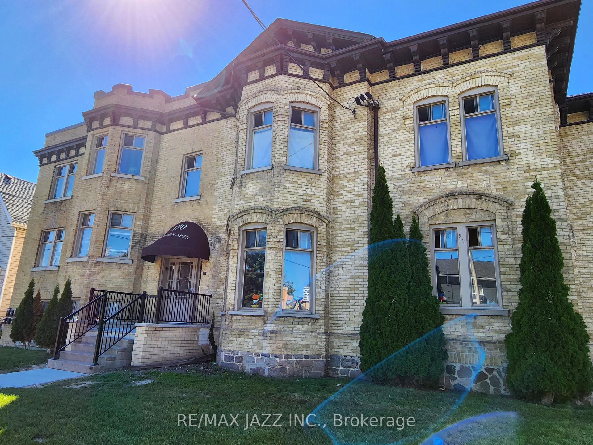 Photo 3 of 170 Simcoe Street S, Oshawa, Central — HOMEH