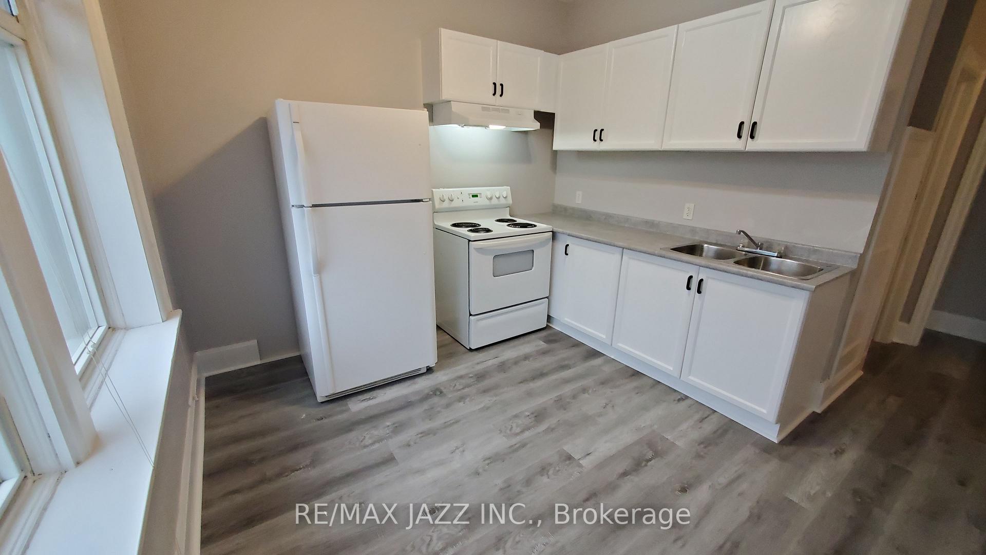 Photo 9 of 170 Simcoe Street S, Oshawa, Central — HOMEH