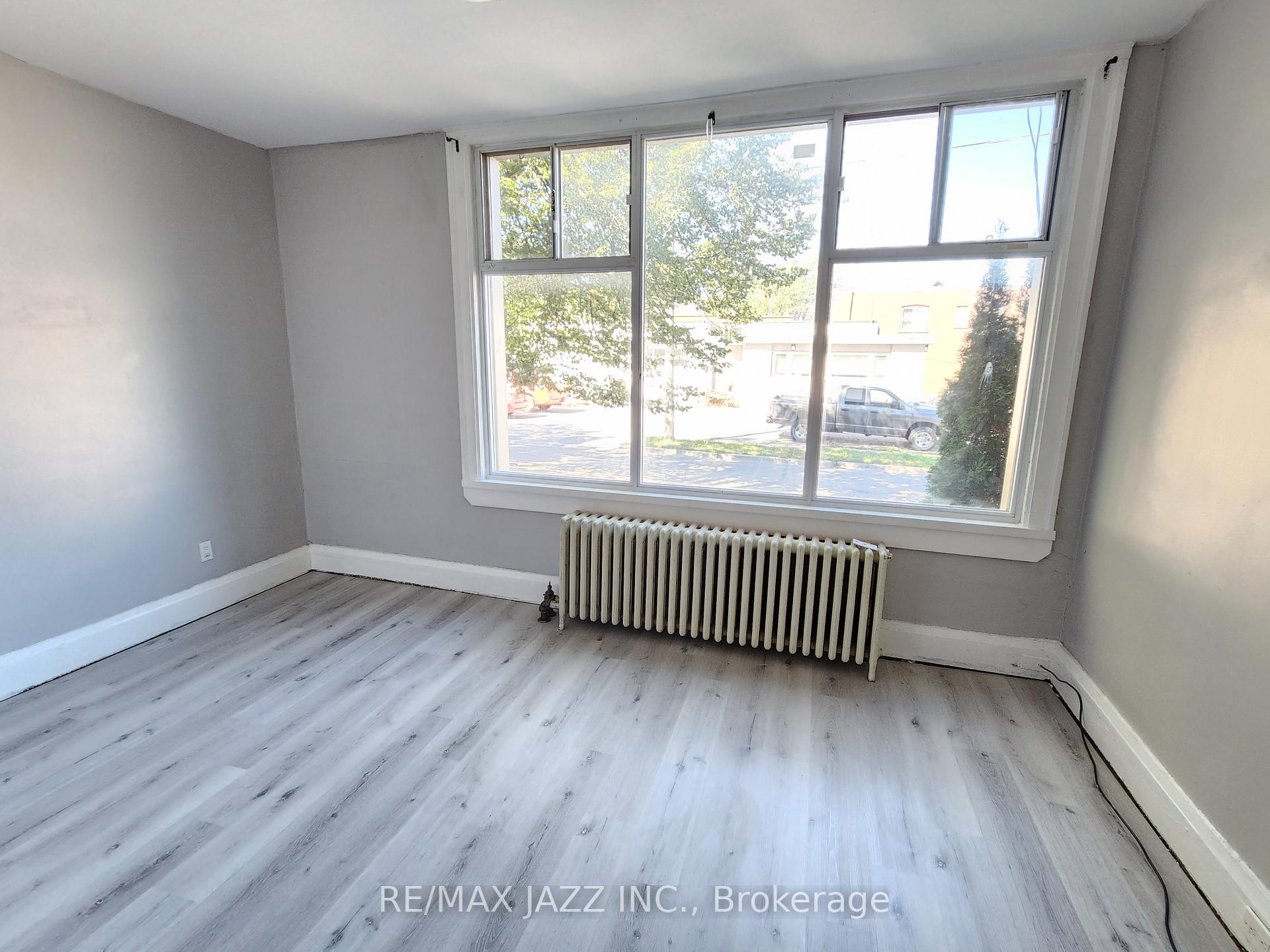 Photo 12 of 170 Simcoe Street S, Oshawa, Central — HOMEH
