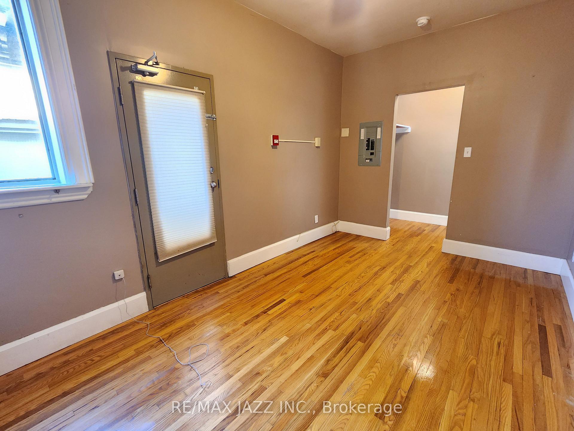 Photo 16 of 170 Simcoe Street S, Oshawa, Central — HOMEH