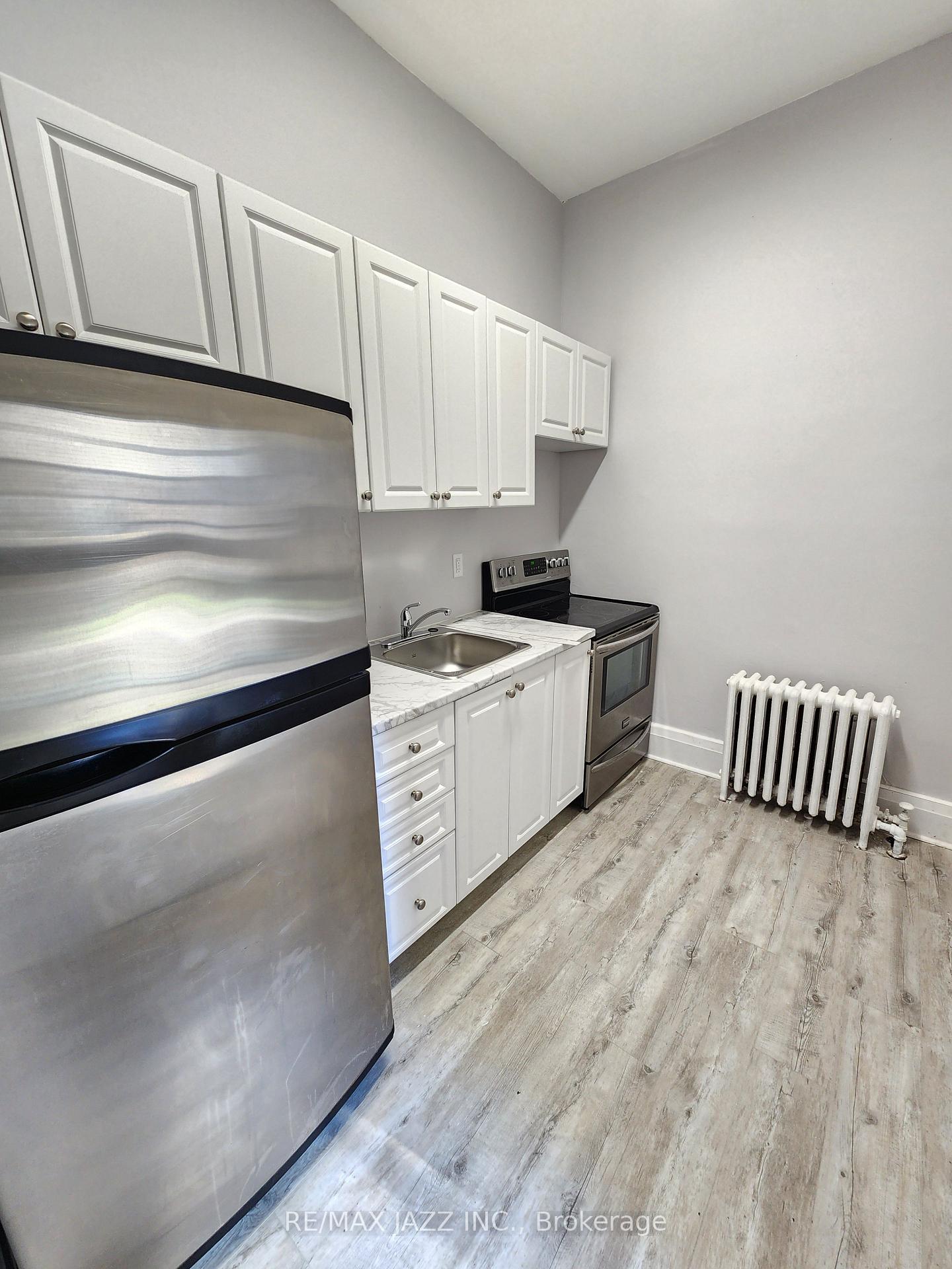 Photo 23 of 170 Simcoe Street S, Oshawa, Central — HOMEH