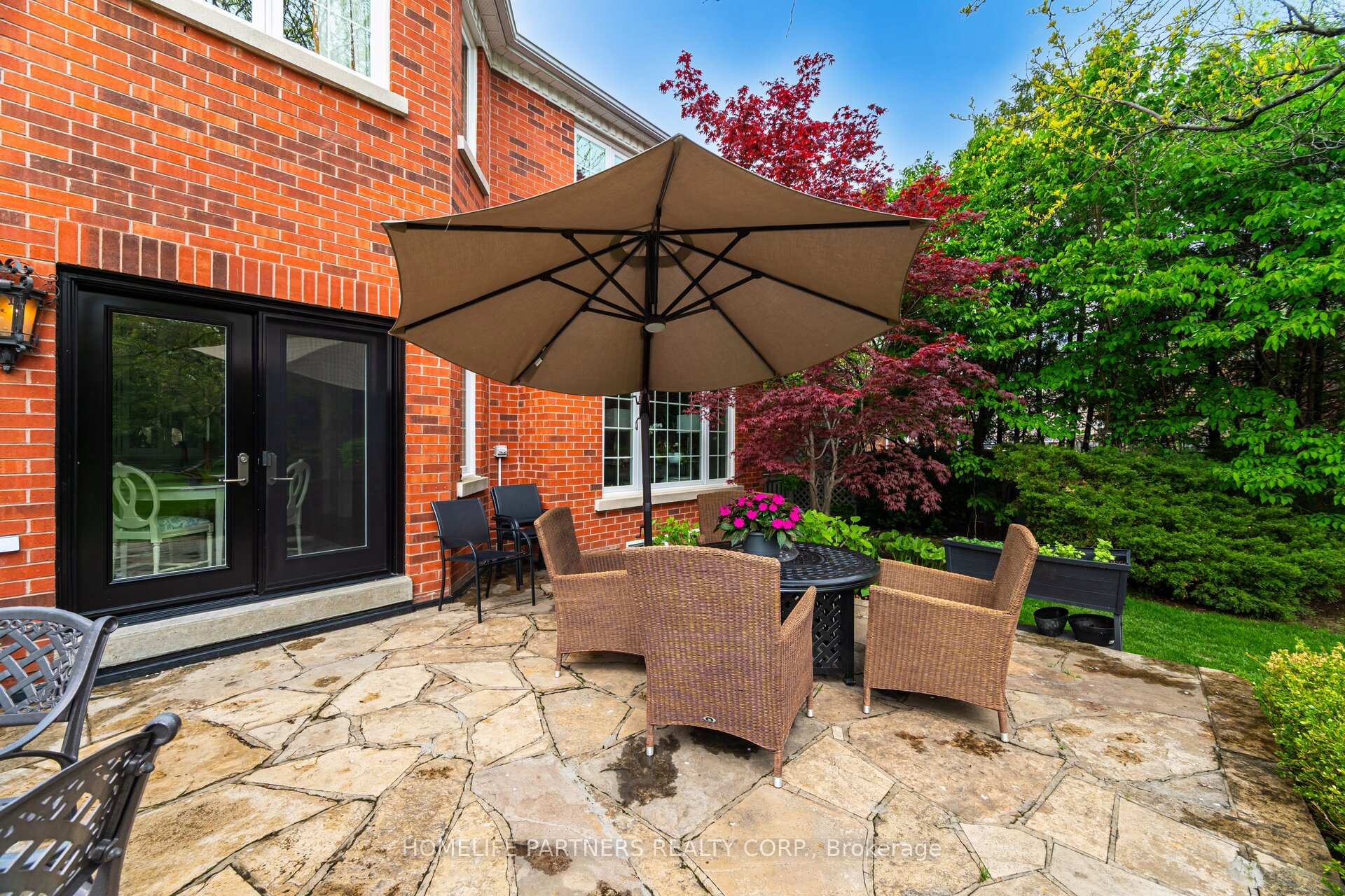 Photo 38 of 17 John Kline Lane, Vaughan, Kleinburg — HOMEH