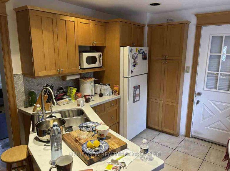 Photo 5 of 314 Pitt Street W, Whitby, Downtown Whitby — HOMEH