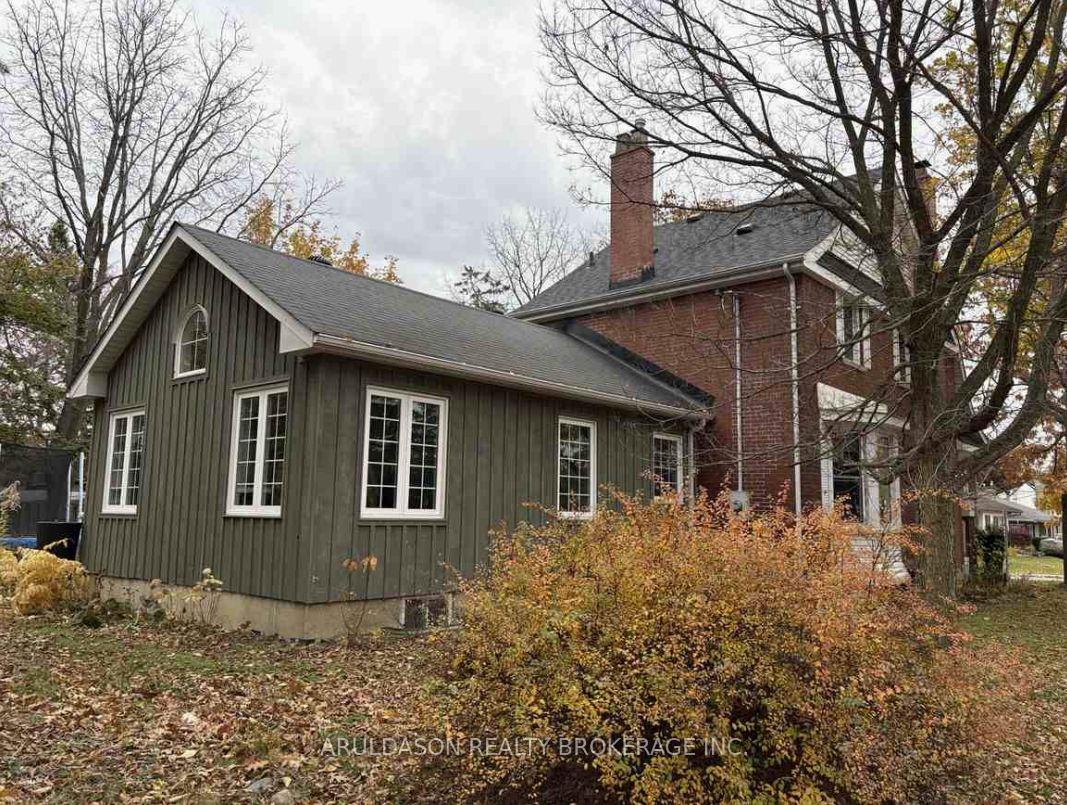 Photo 20 of 314 Pitt Street W, Whitby, Downtown Whitby — HOMEH