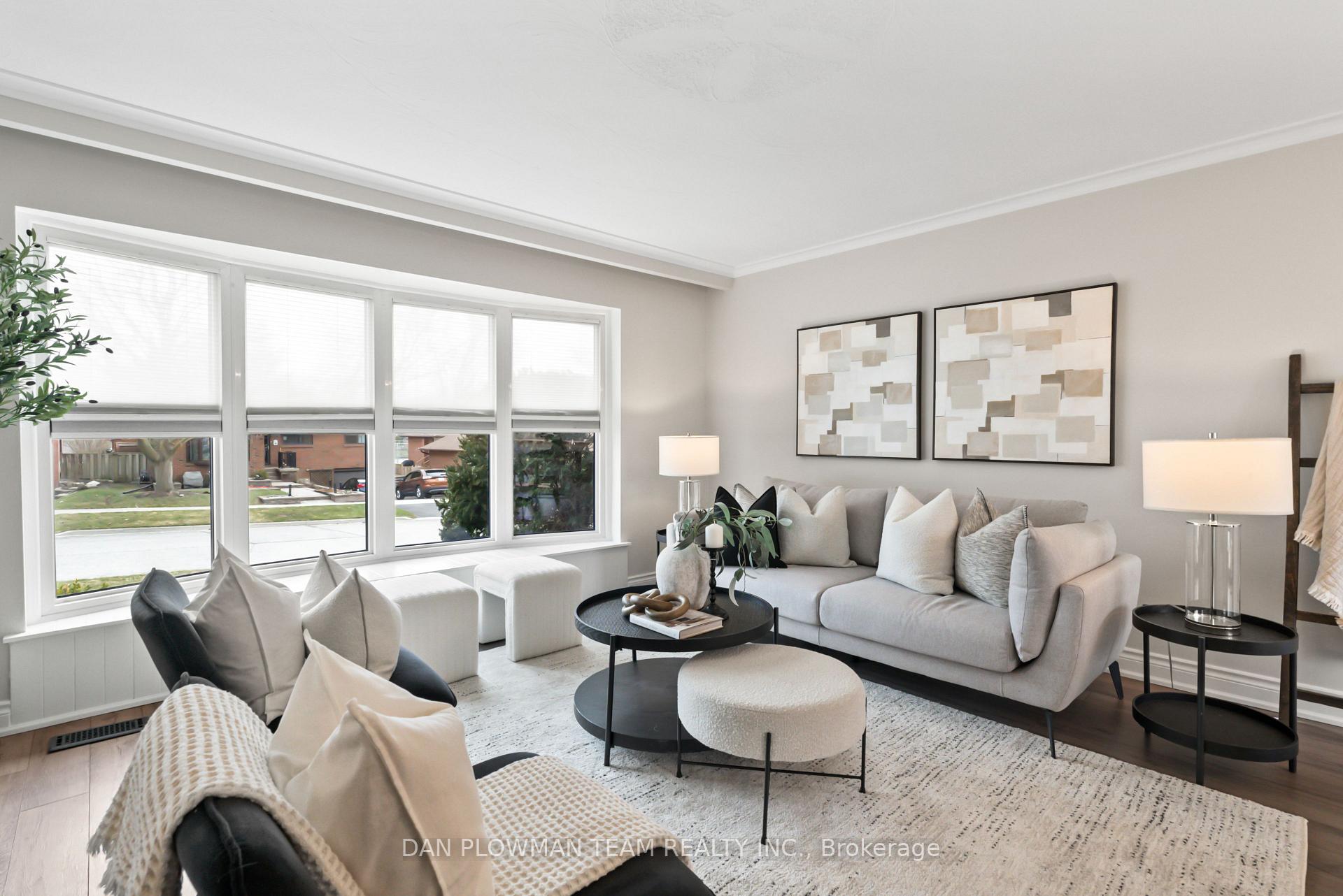 Photo 7 of 912 Hutchison Avenue, Whitby, Downtown Whitby — HOMEH