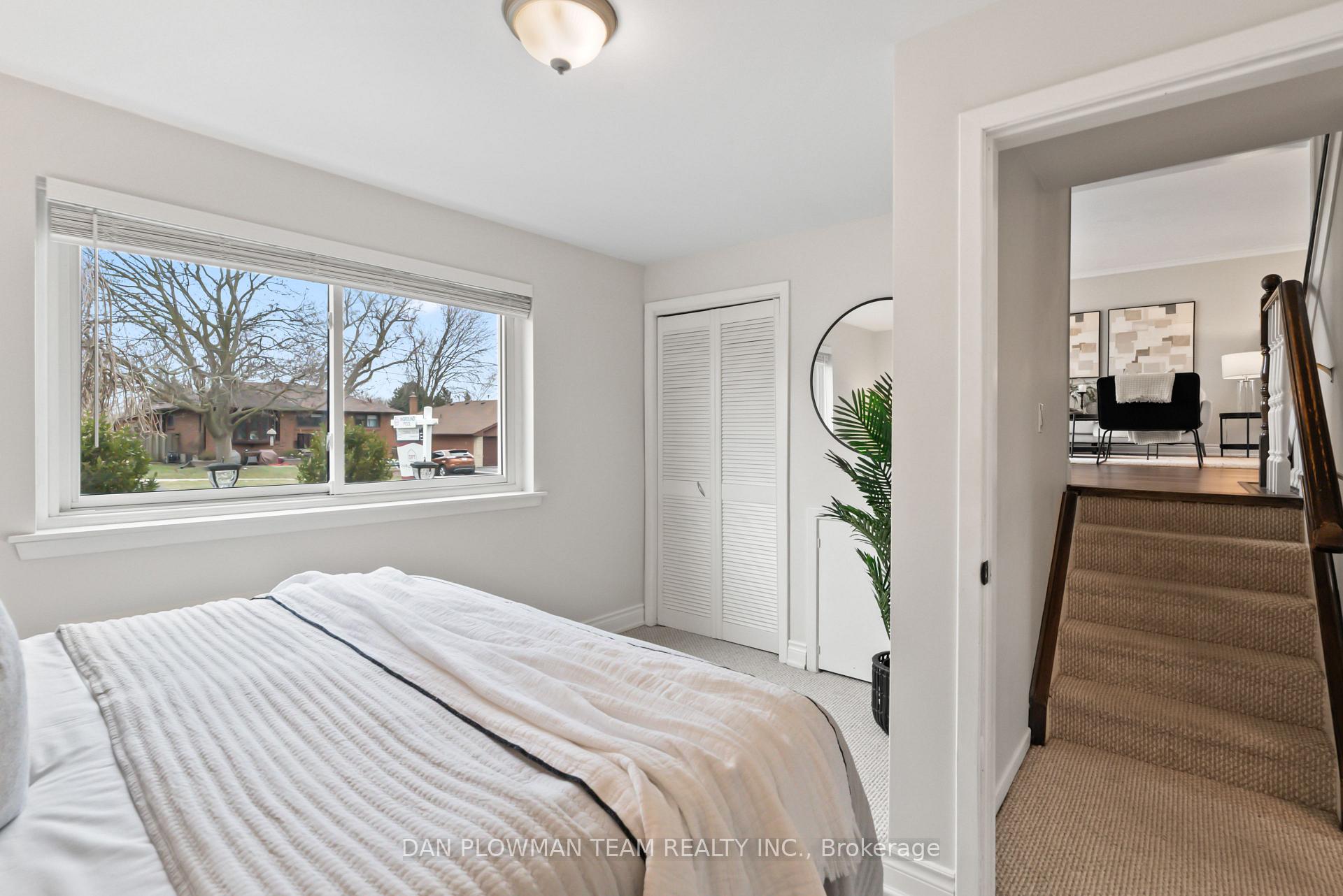 Photo 22 of 912 Hutchison Avenue, Whitby, Downtown Whitby — HOMEH