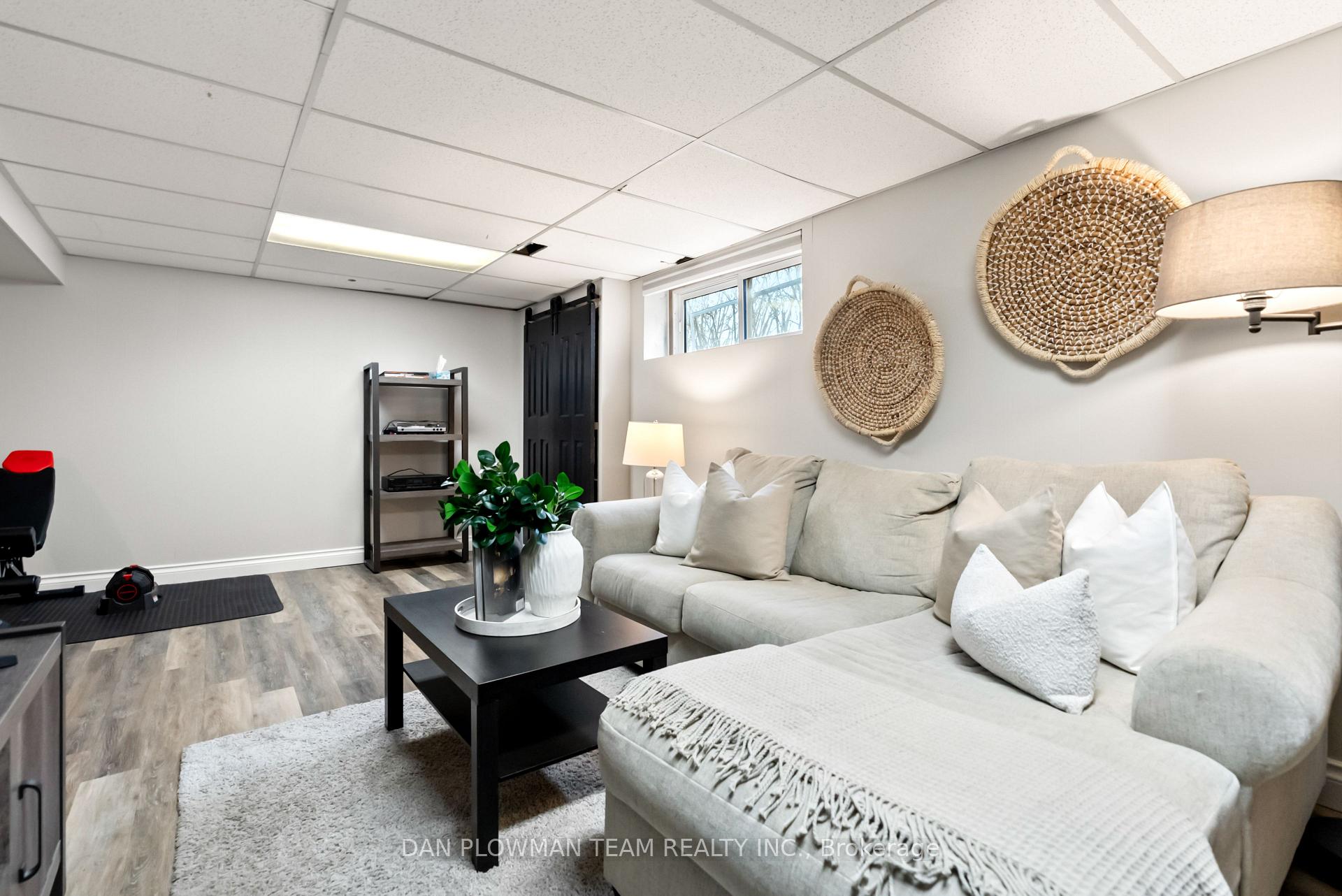 Photo 31 of 912 Hutchison Avenue, Whitby, Downtown Whitby — HOMEH