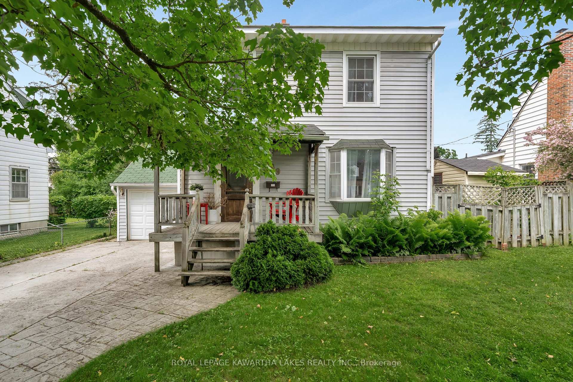 Photo 1 of 769 Chesterfield Avenue, Peterborough, Northcrest Ward 5 — HOMEH