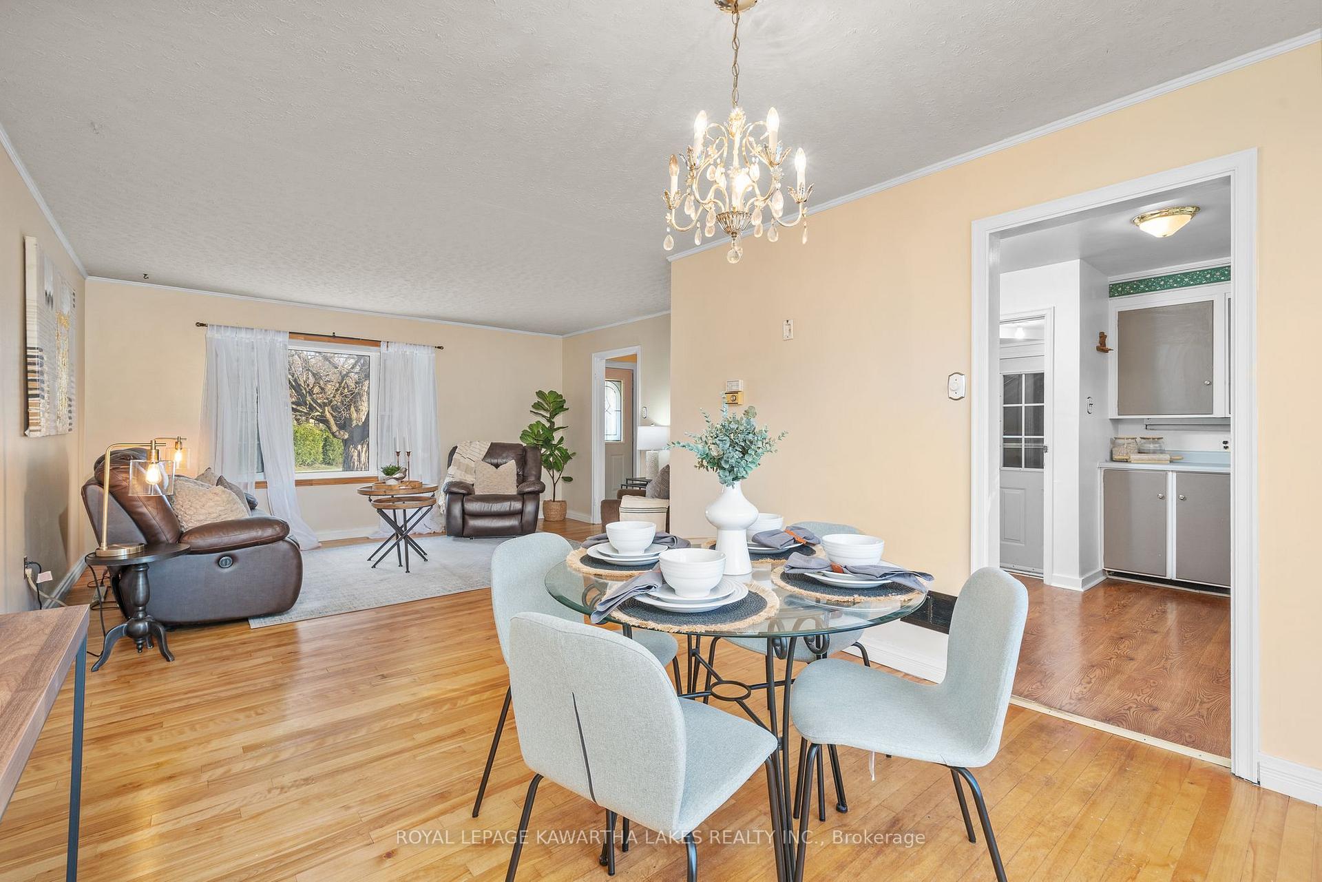 Photo 18 of 769 Chesterfield Avenue, Peterborough, Northcrest Ward 5 — HOMEH