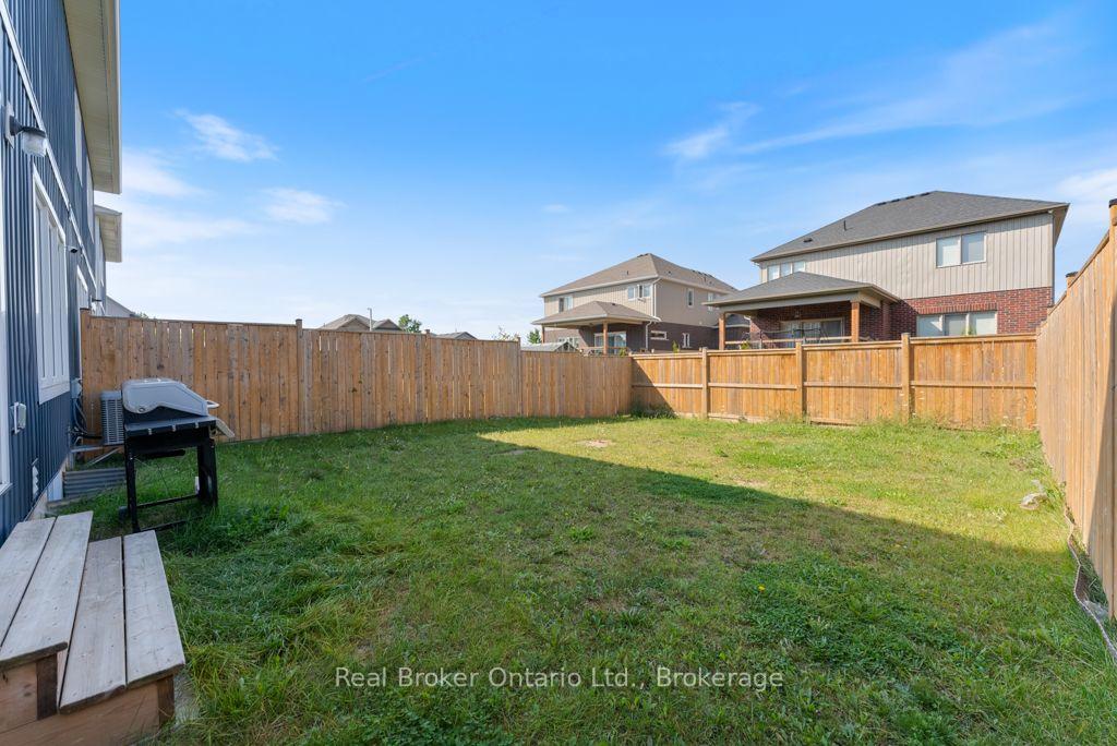 Photo 21 of 18 Viger Drive, Welland, Lincoln/Crowland — HOMEH