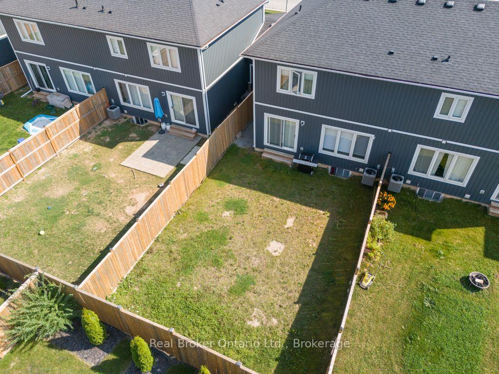 Photo 23 of 18 Viger Drive, Welland, Lincoln/Crowland — HOMEH