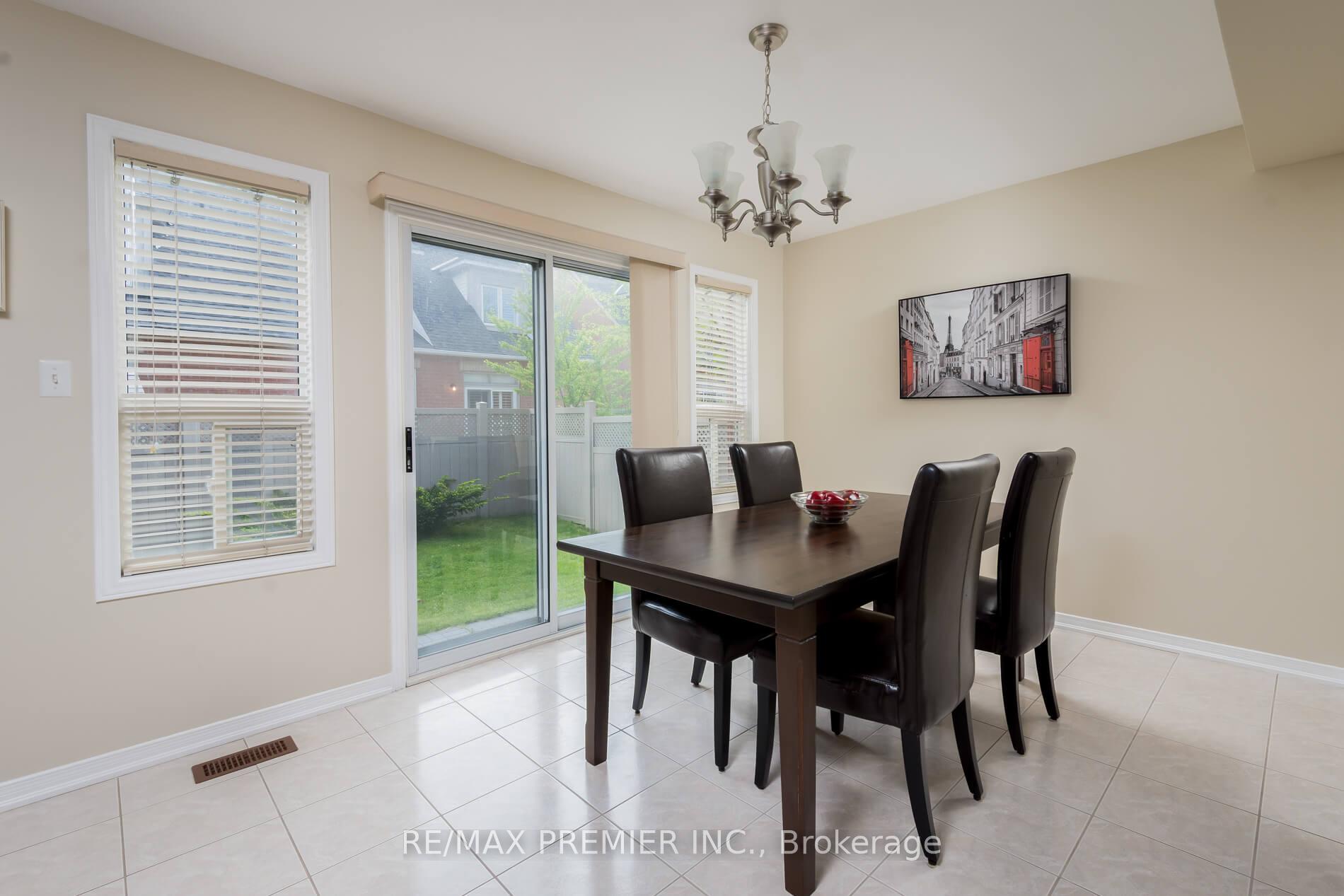 Photo 13 of 21 Rosario Drive, Vaughan, Vellore Village — HOMEH