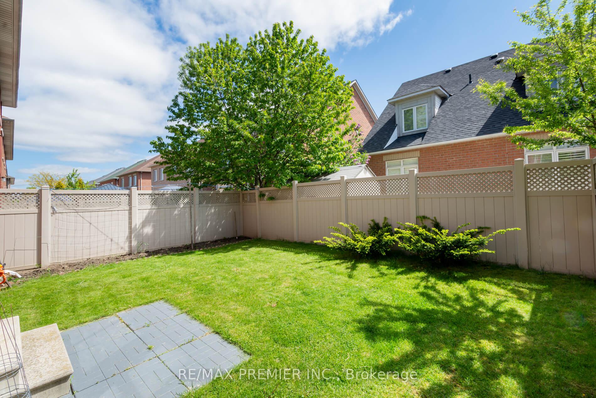 Photo 28 of 21 Rosario Drive, Vaughan, Vellore Village — HOMEH