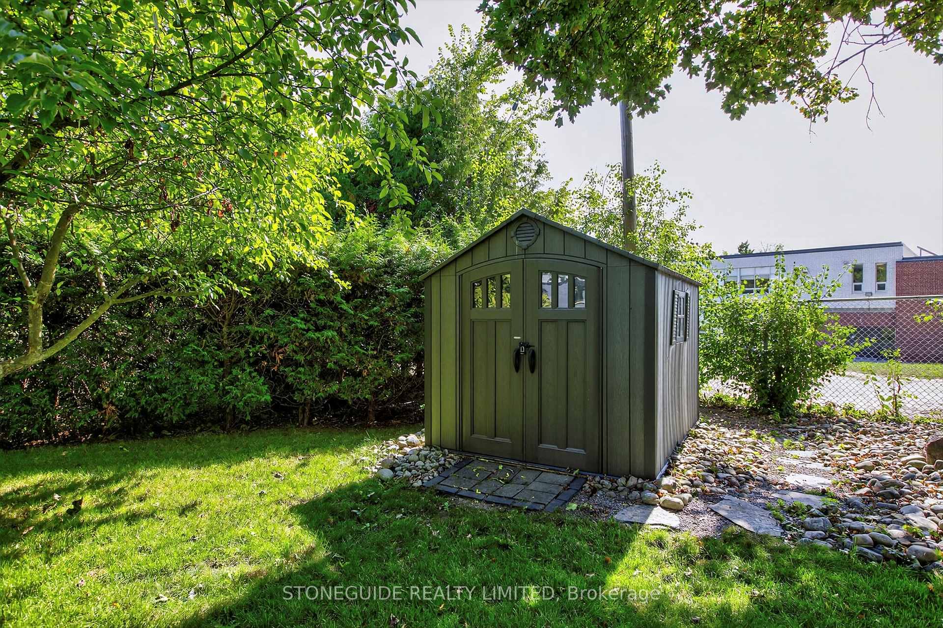 Photo 43 of 19 Cindy Street, Peterborough, Monaghan Ward 2 — HOMEH