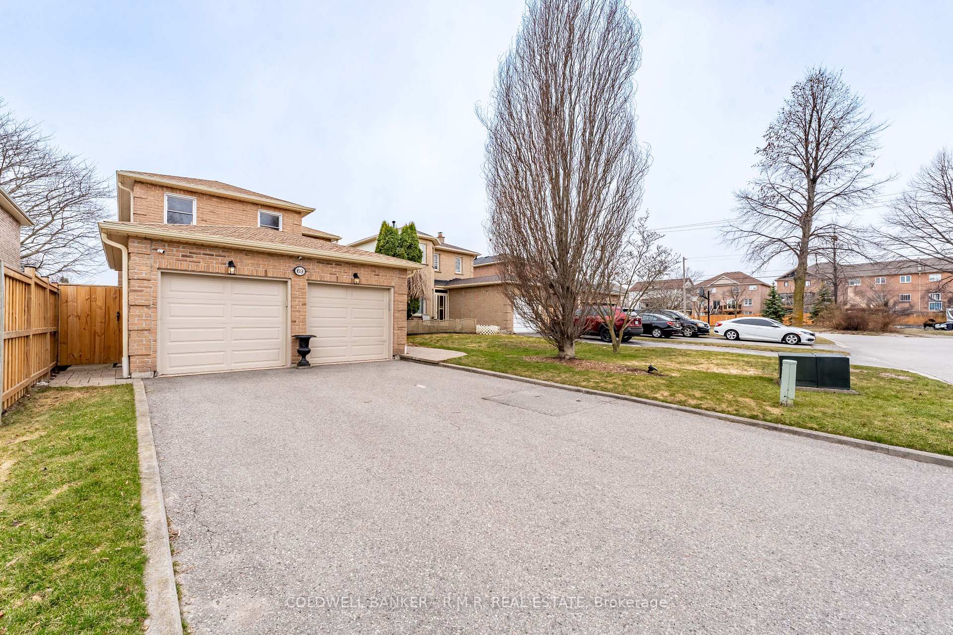 Photo 2 of 69 Hemingford Place, Whitby, Pringle Creek — HOMEH