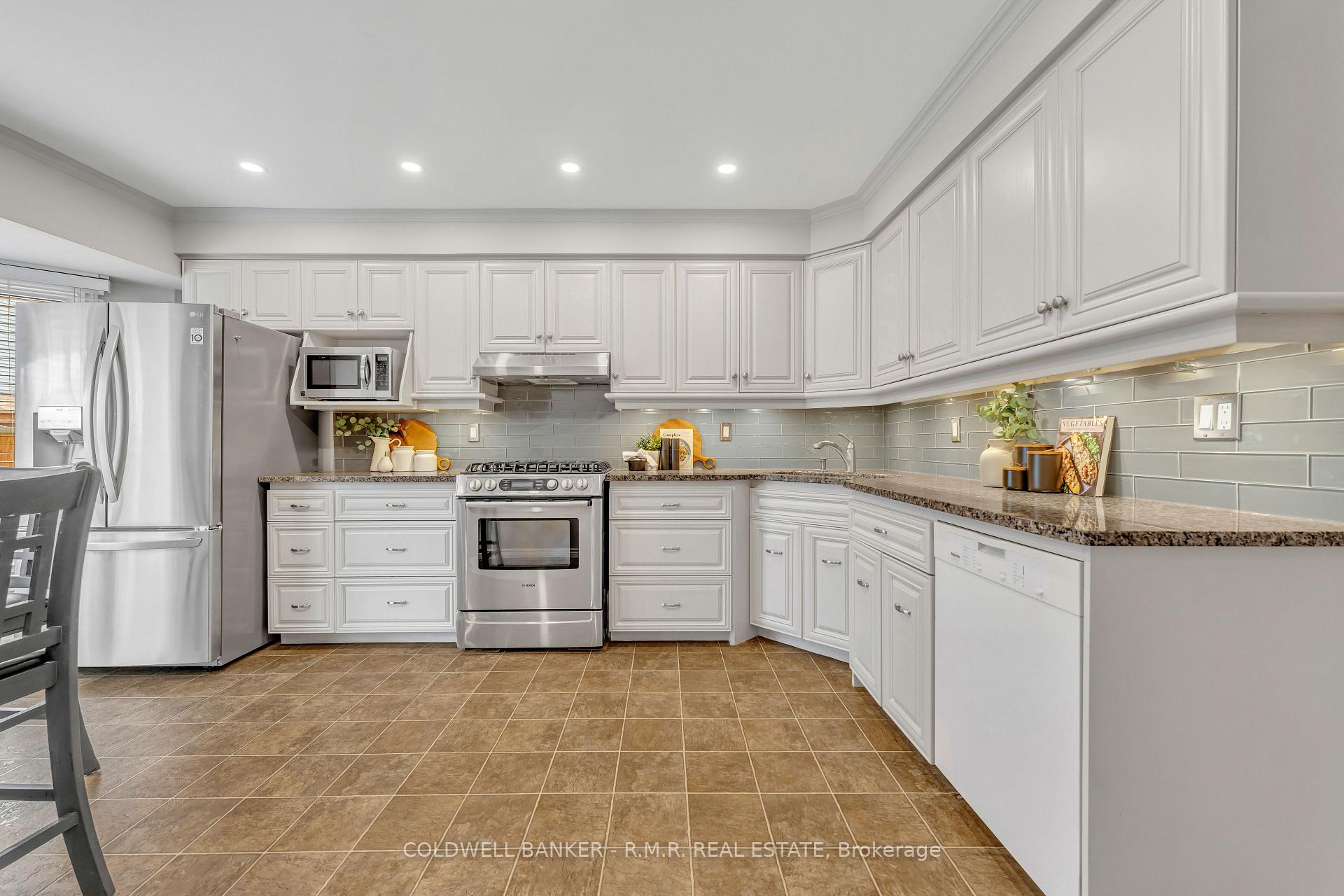 Photo 11 of 69 Hemingford Place, Whitby, Pringle Creek — HOMEH