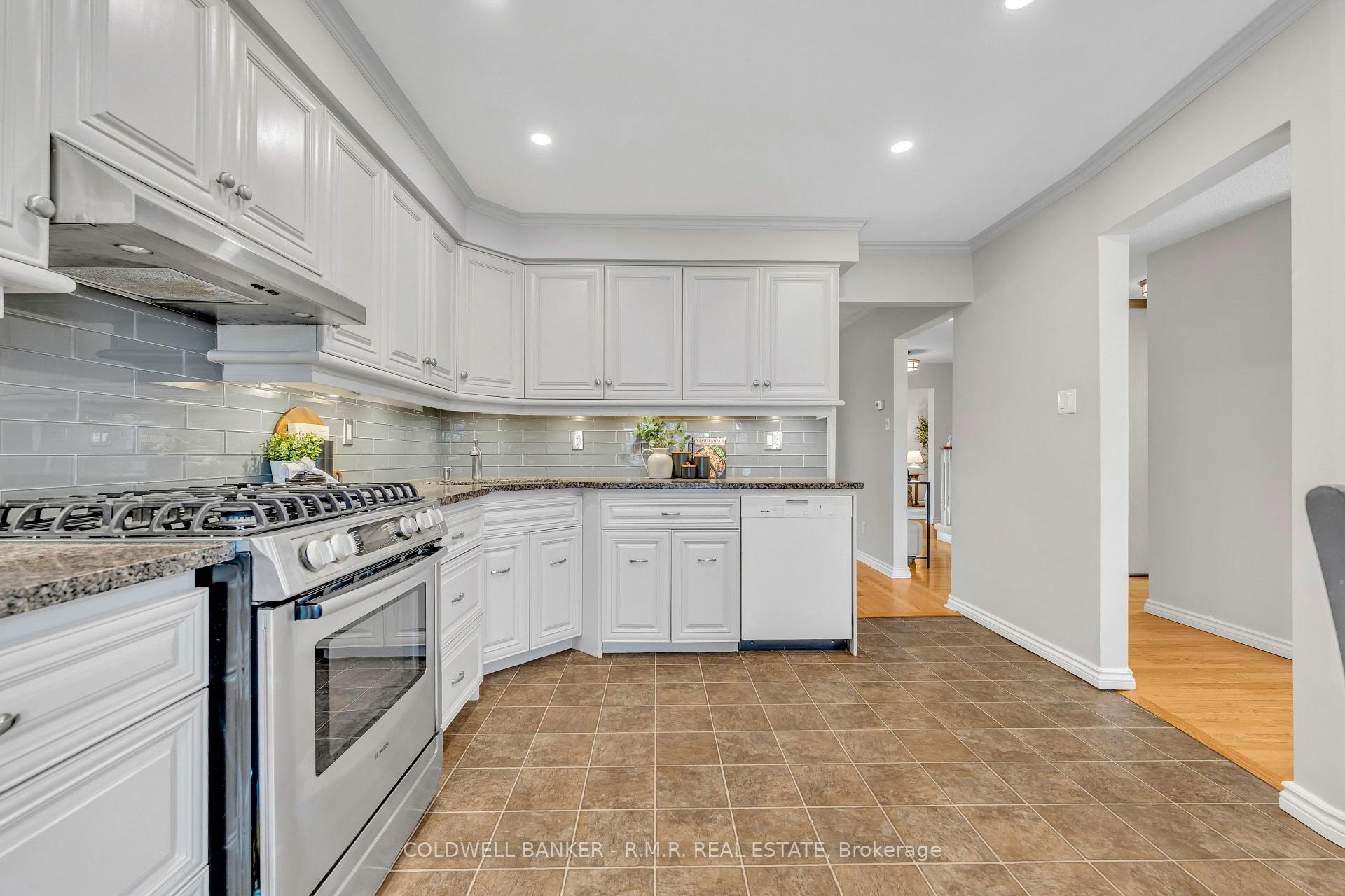 Photo 13 of 69 Hemingford Place, Whitby, Pringle Creek — HOMEH