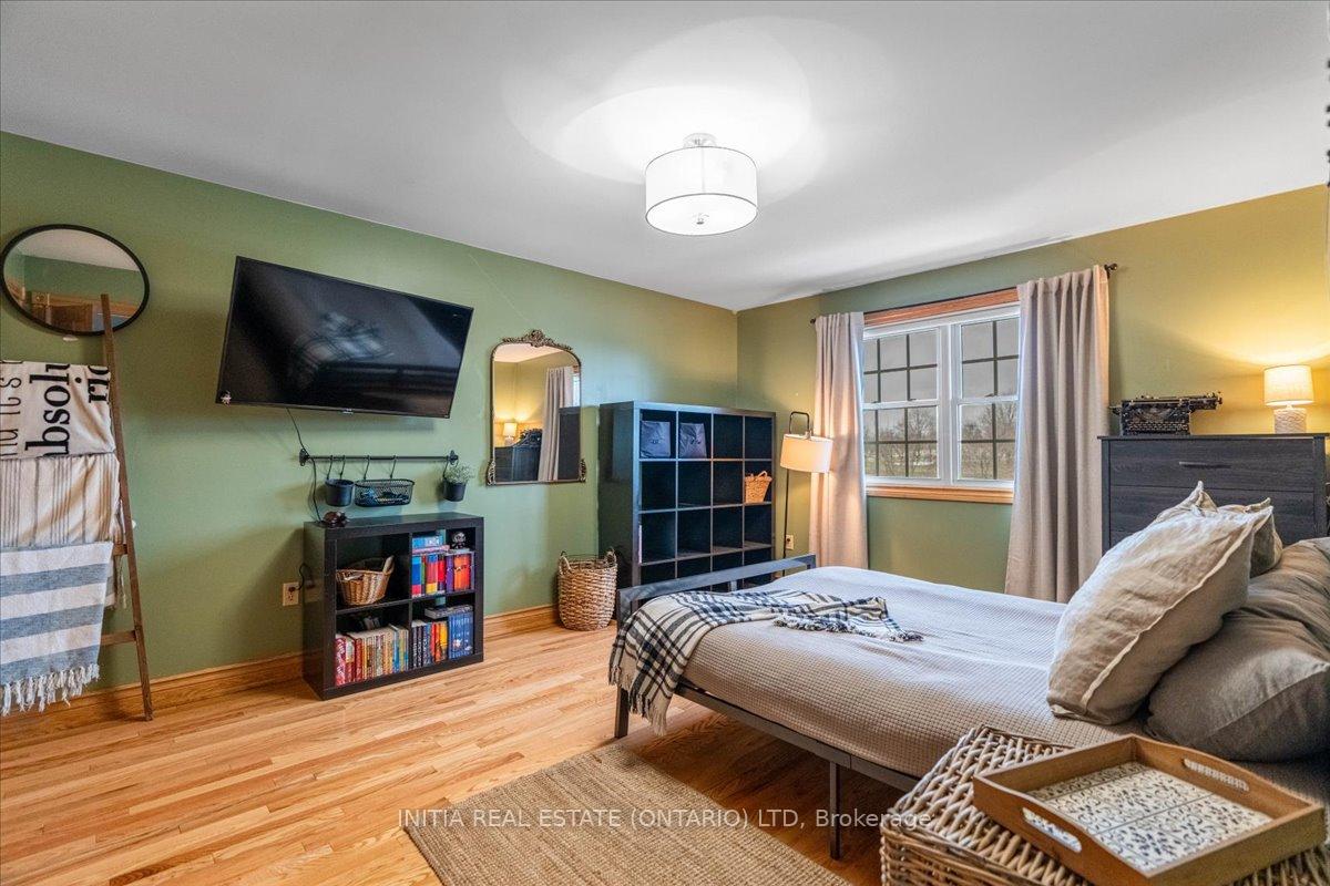 Photo 32 of 77687 London Road, Bluewater, Stanley — HOMEH