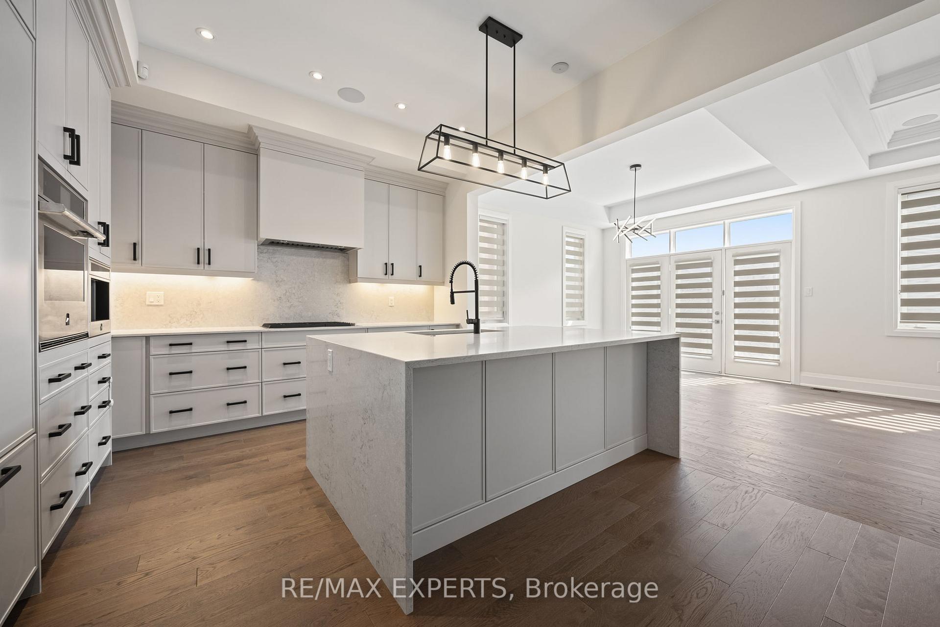 Photo 10 of 60 Rosshaven Crescent, Vaughan, Vellore Village — HOMEH