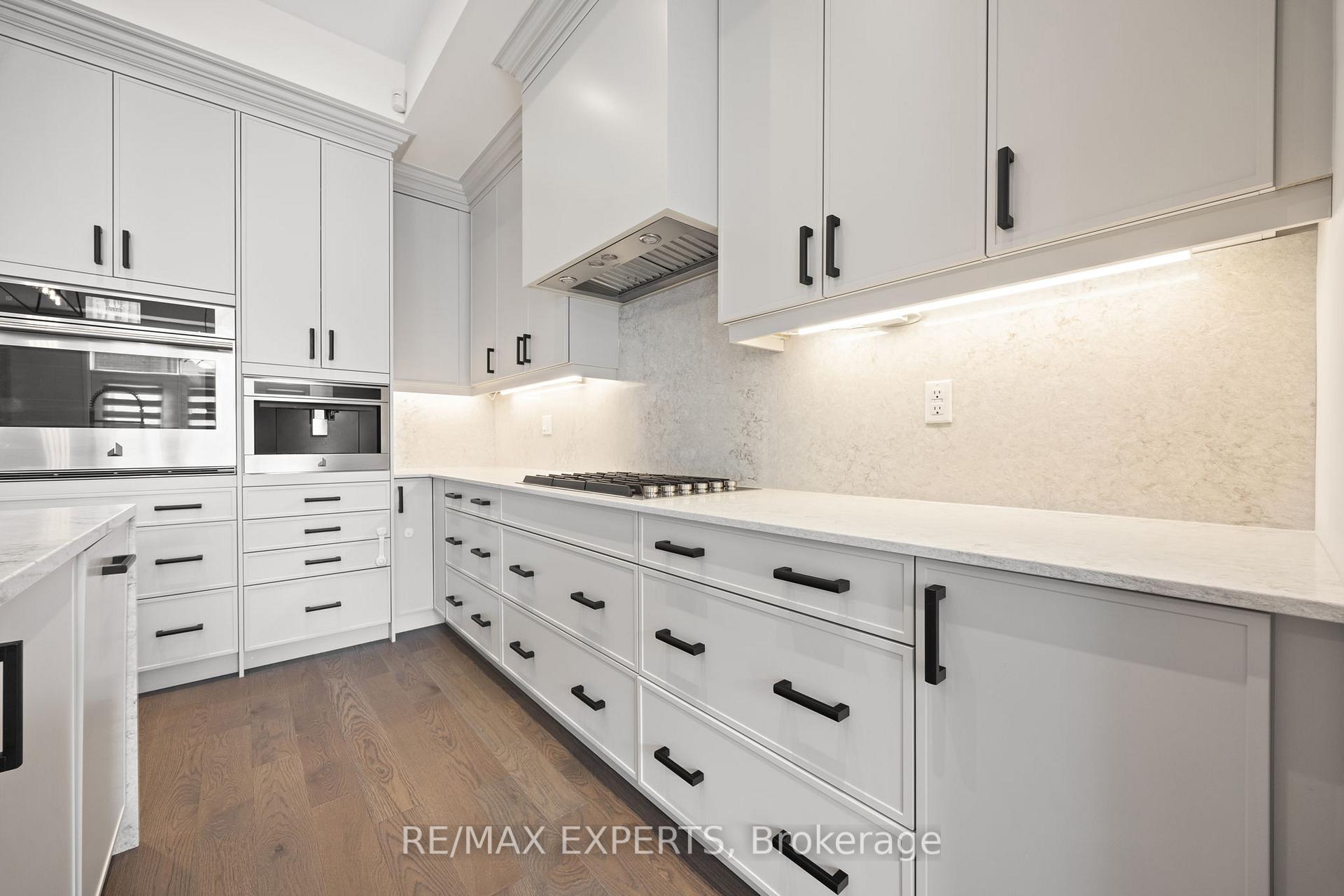 Photo 12 of 60 Rosshaven Crescent, Vaughan, Vellore Village — HOMEH