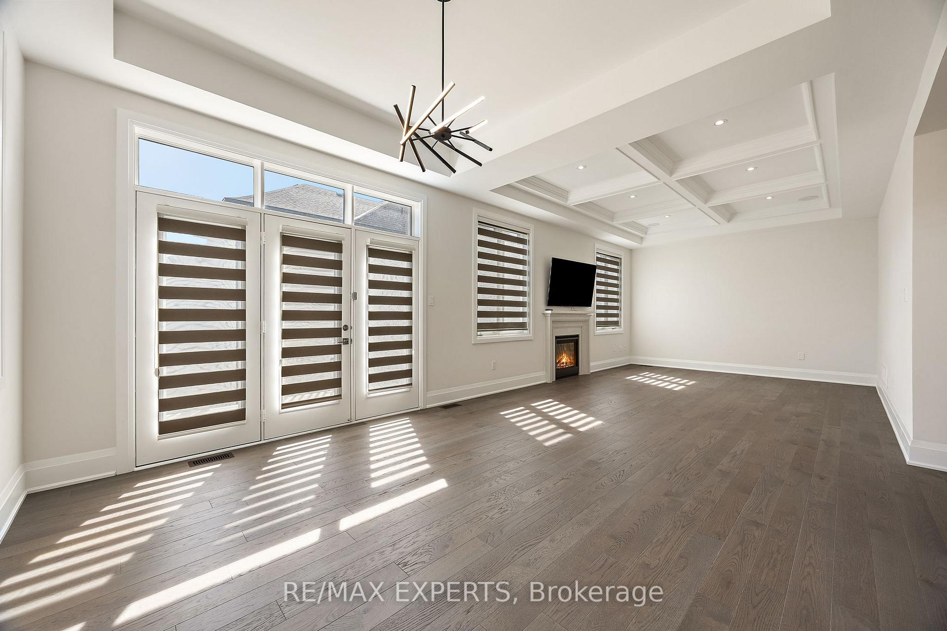 Photo 16 of 60 Rosshaven Crescent, Vaughan, Vellore Village — HOMEH