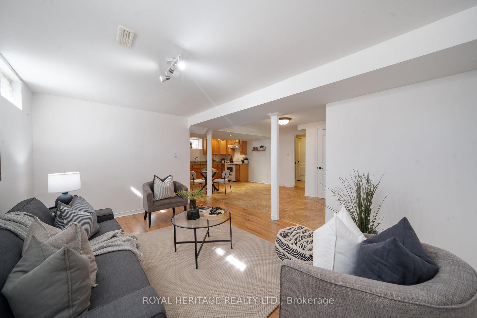 Photo 28 of 36 Tamarisk Street, Whitby, Rolling Acres — HOMEH