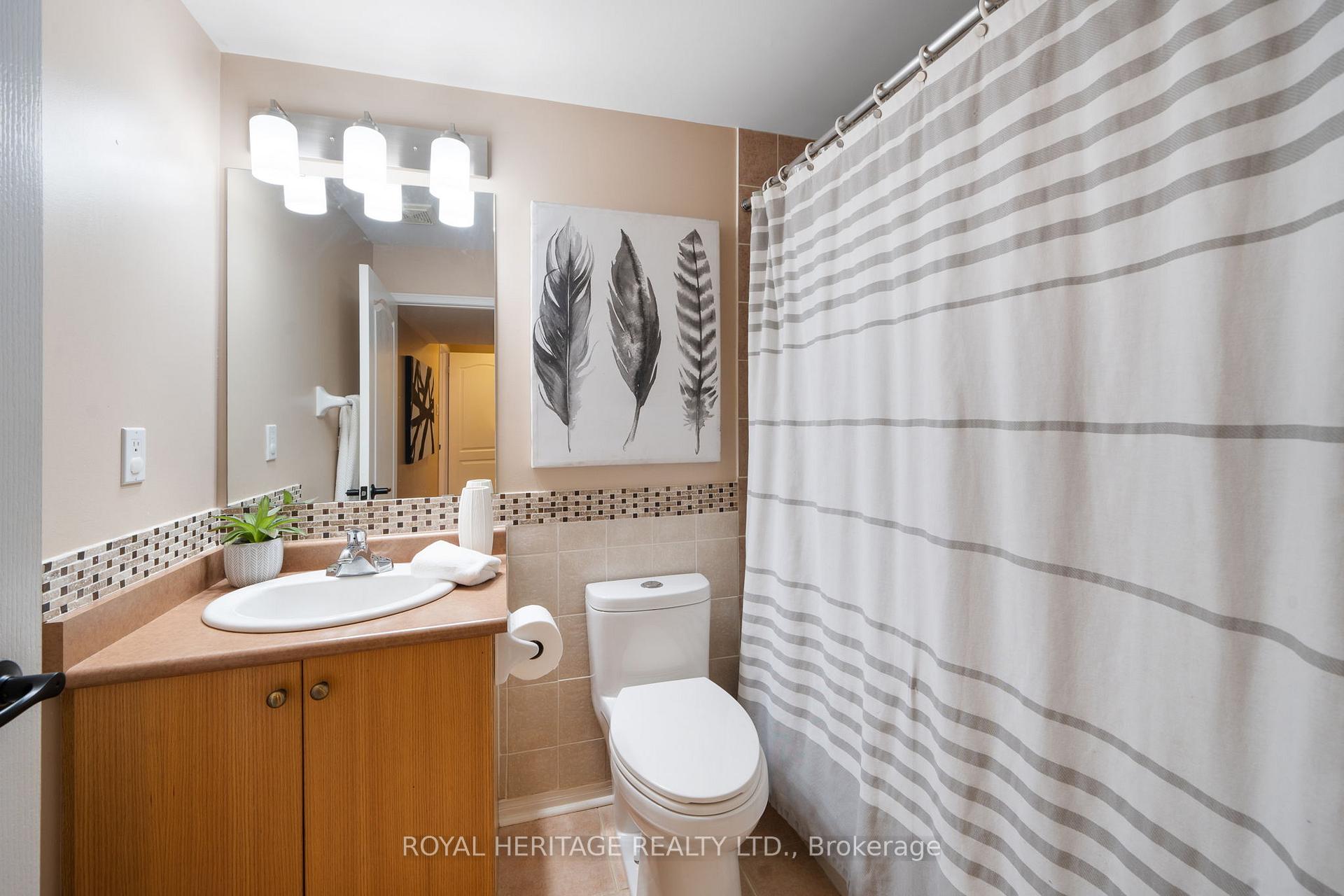 Photo 34 of 36 Tamarisk Street, Whitby, Rolling Acres — HOMEH