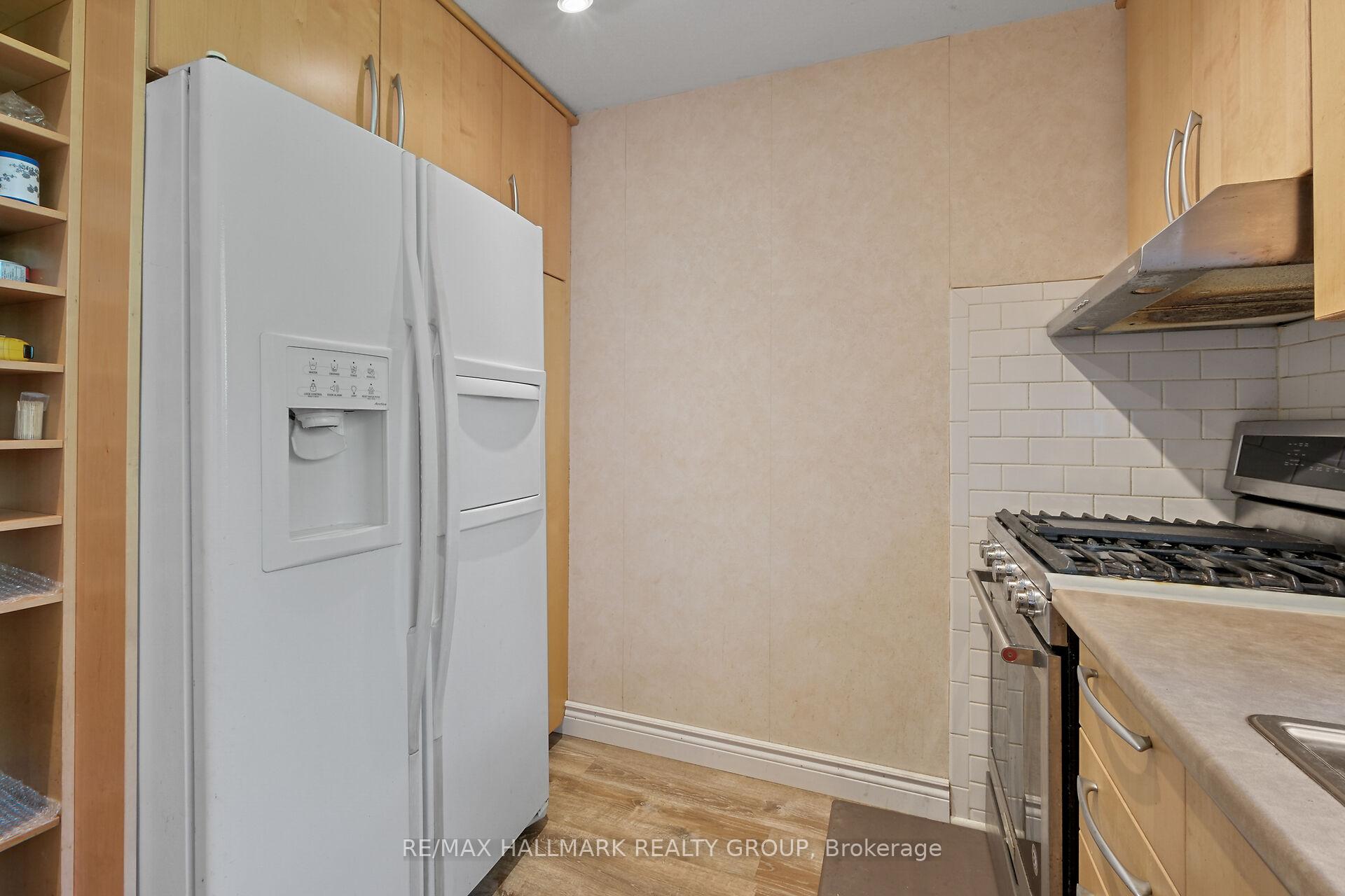 Photo 15 of 1089 Barwell Avenue, Ottawa, Fairfield Heights — HOMEH
