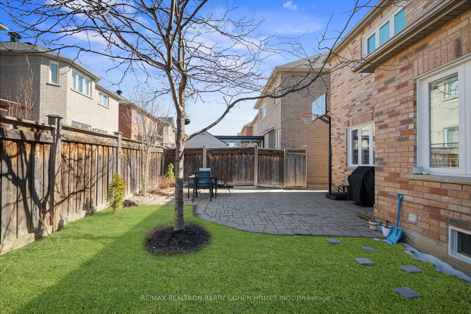 Photo 44 of 92 Capera Drive, Vaughan, Vellore Village — HOMEH