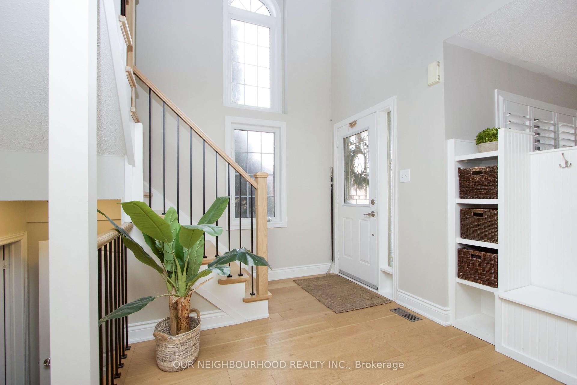Photo 5 of 24 Artesian Drive, Whitby, Williamsburg — HOMEH