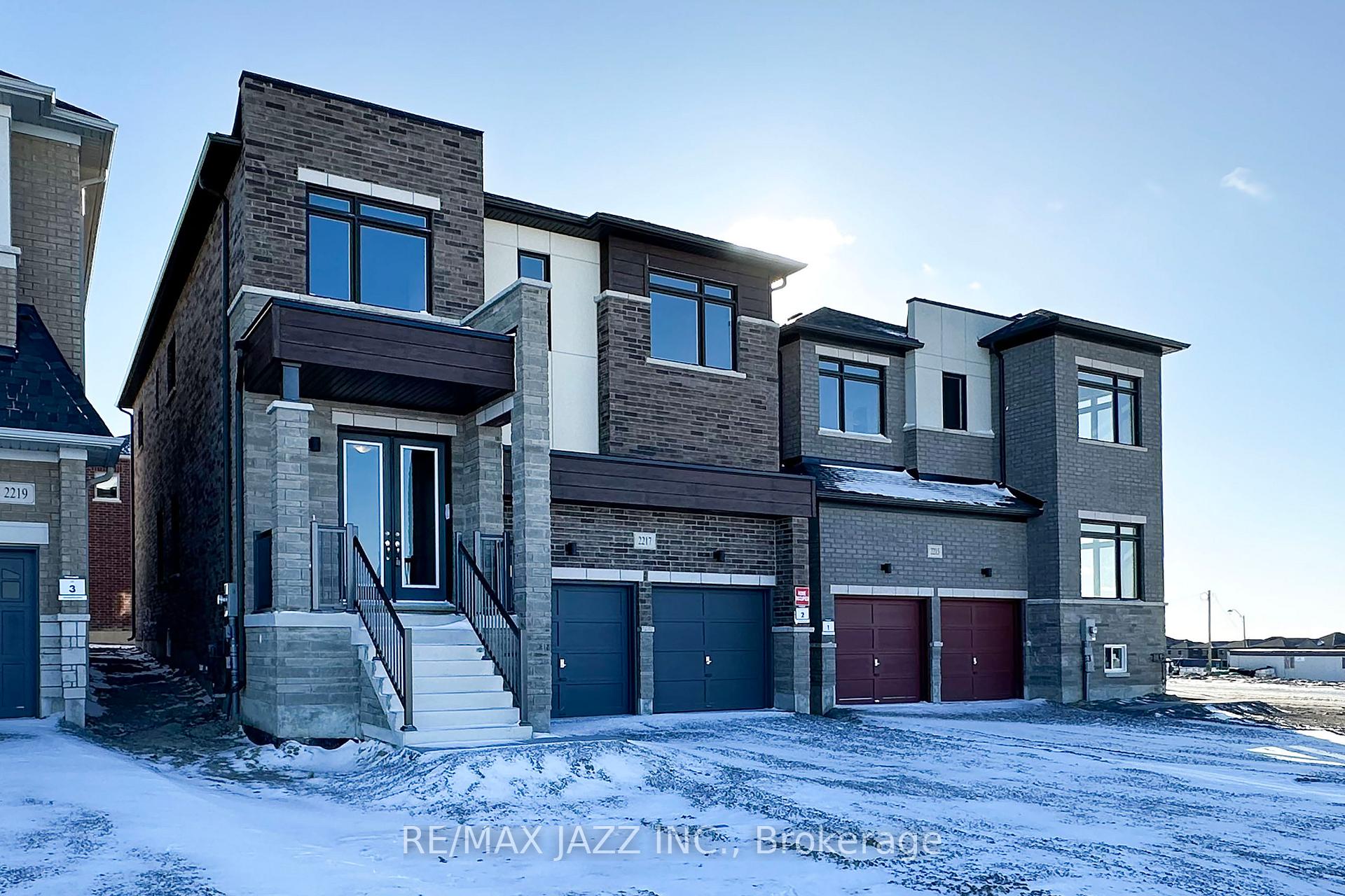 Photo 2 of 2217 Crystal Drive, Oshawa, Kedron — HOMEH