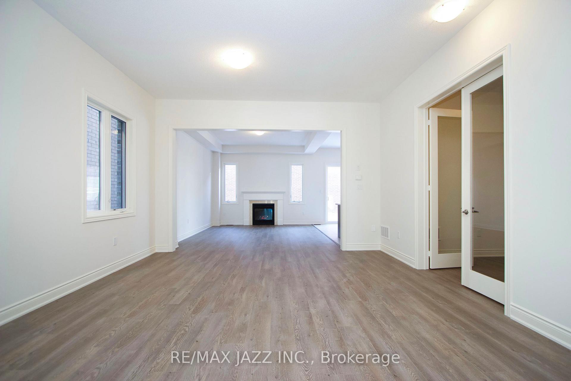 Photo 5 of 2217 Crystal Drive, Oshawa, Kedron — HOMEH