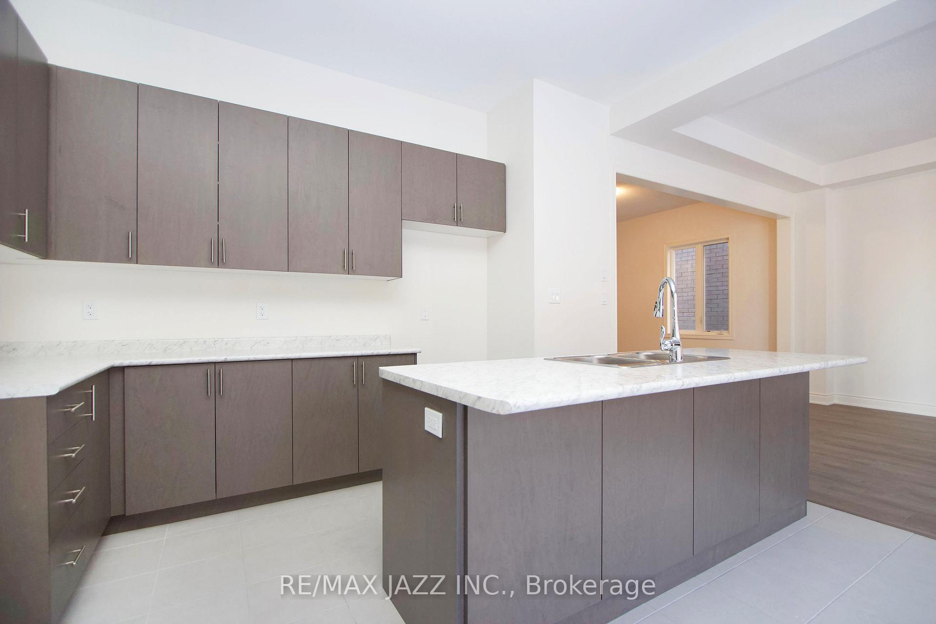 Photo 12 of 2217 Crystal Drive, Oshawa, Kedron — HOMEH