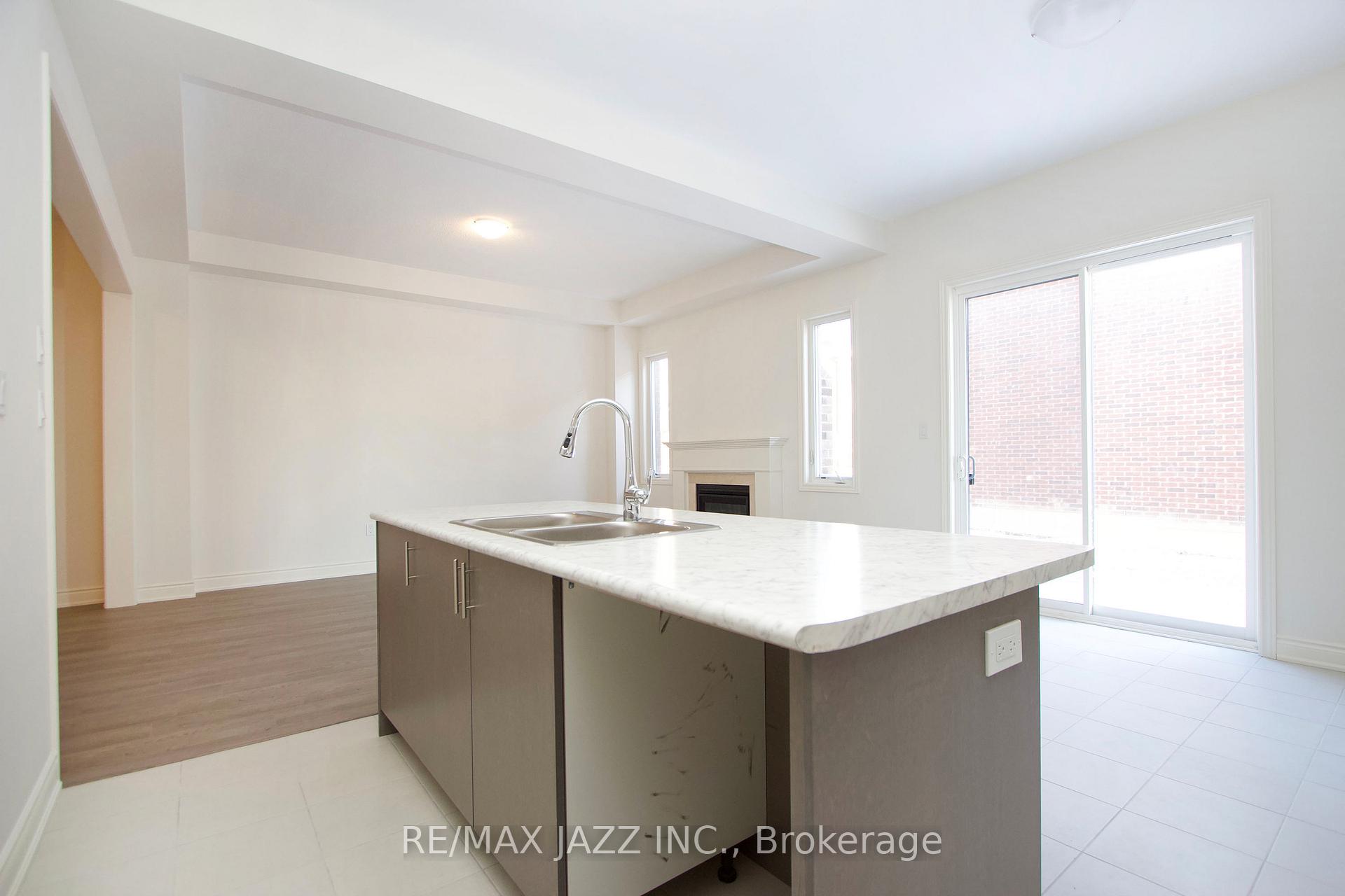Photo 13 of 2217 Crystal Drive, Oshawa, Kedron — HOMEH