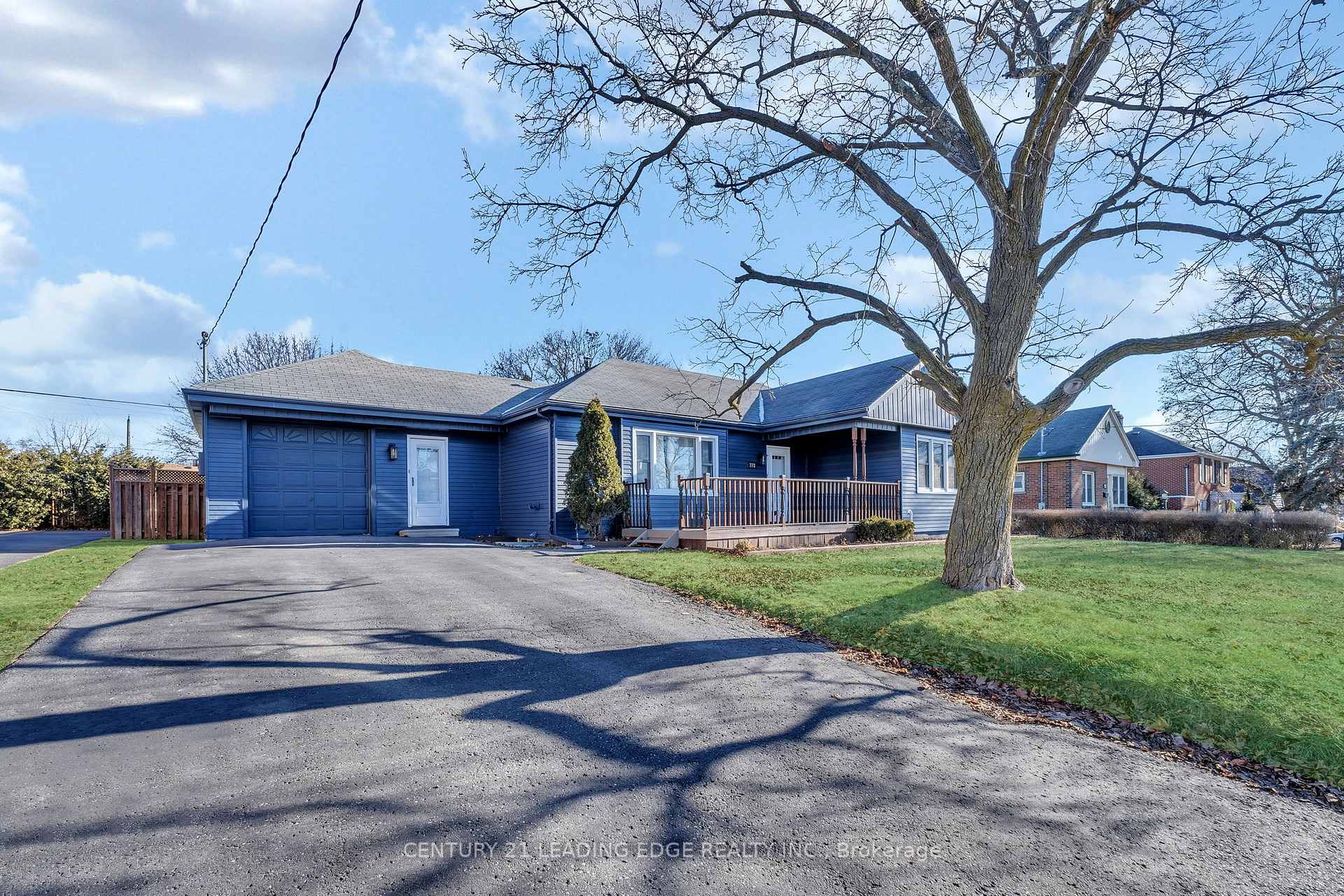 Photo 2 of 773 Somerville Street, Oshawa, Centennial — HOMEH