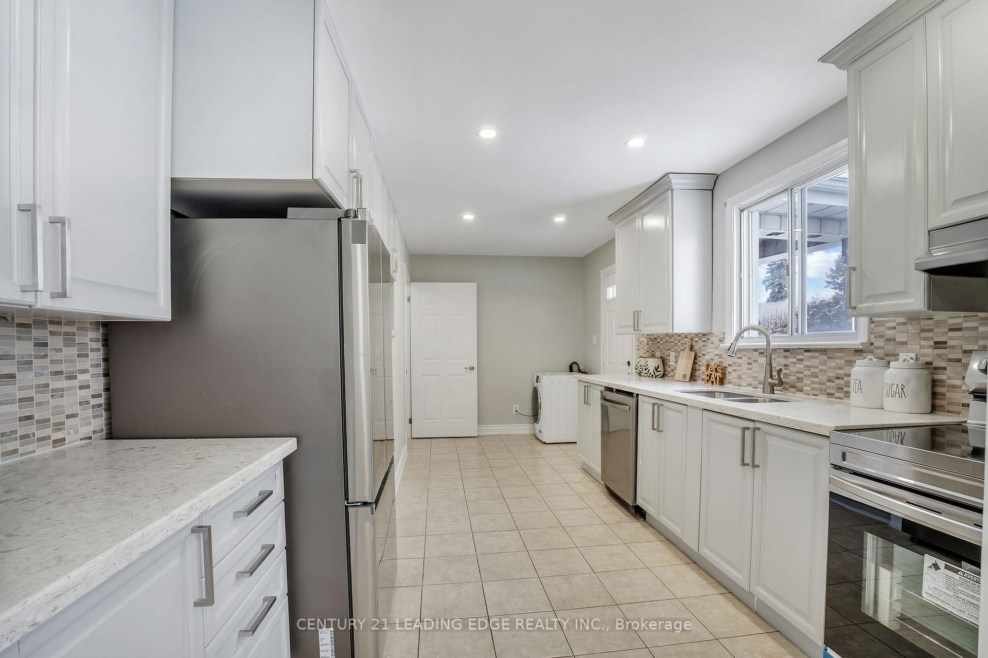 Photo 12 of 773 Somerville Street, Oshawa, Centennial — HOMEH