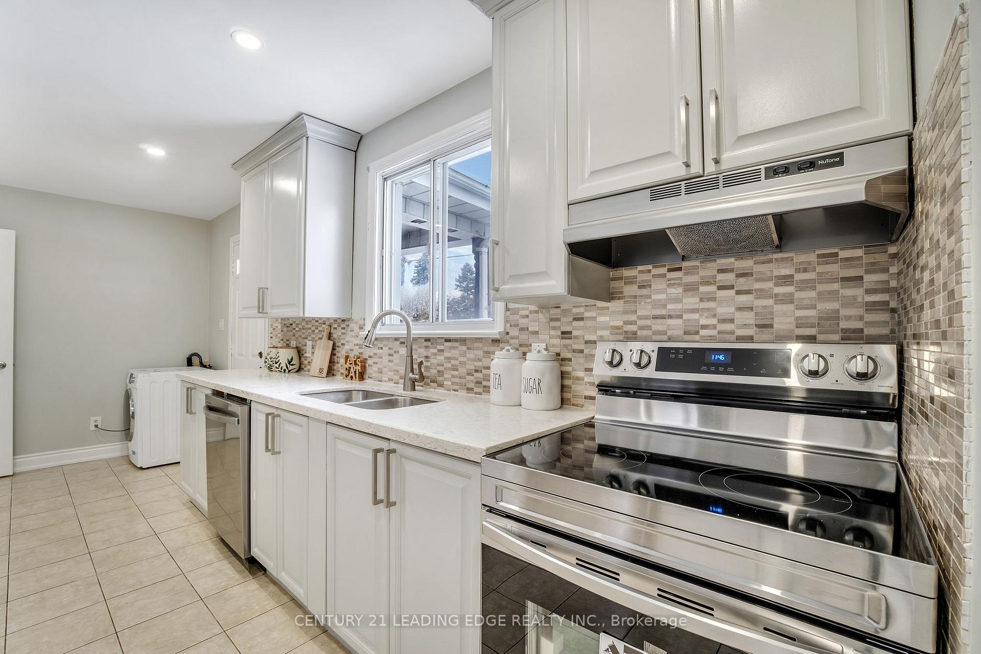 Photo 13 of 773 Somerville Street, Oshawa, Centennial — HOMEH
