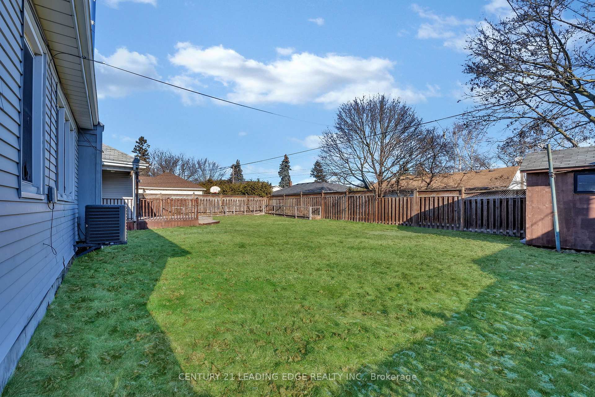 Photo 39 of 773 Somerville Street, Oshawa, Centennial — HOMEH