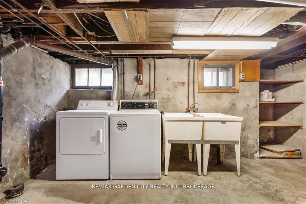 Photo 18 of 202 Niagara Street, Welland, Prince Charles — HOMEH