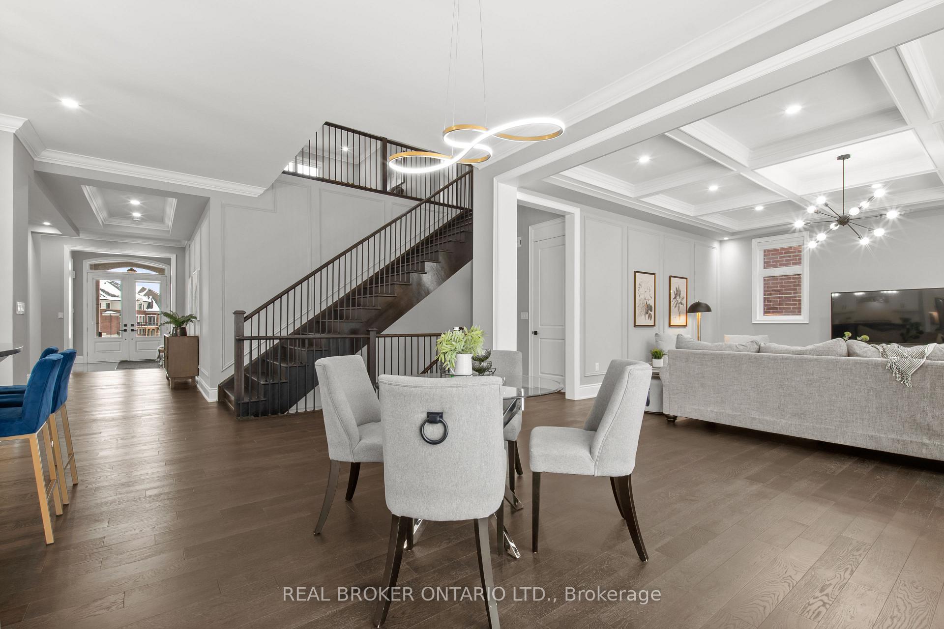 Photo 7 of 30 Luang Street, Vaughan, Kleinburg — HOMEH