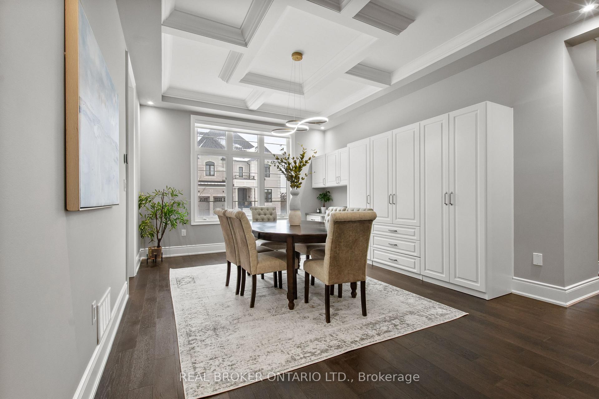 Photo 11 of 30 Luang Street, Vaughan, Kleinburg — HOMEH