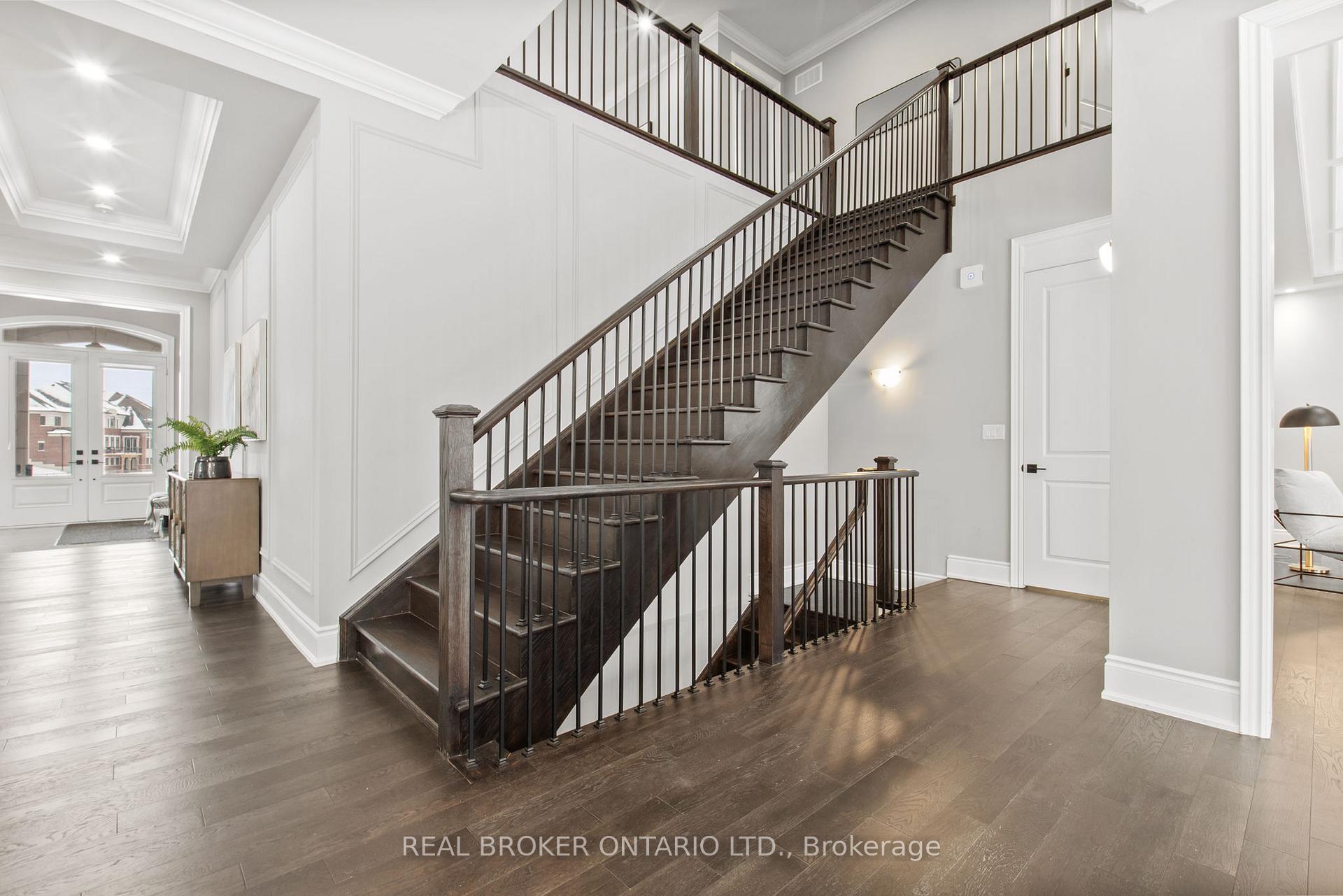 Photo 12 of 30 Luang Street, Vaughan, Kleinburg — HOMEH