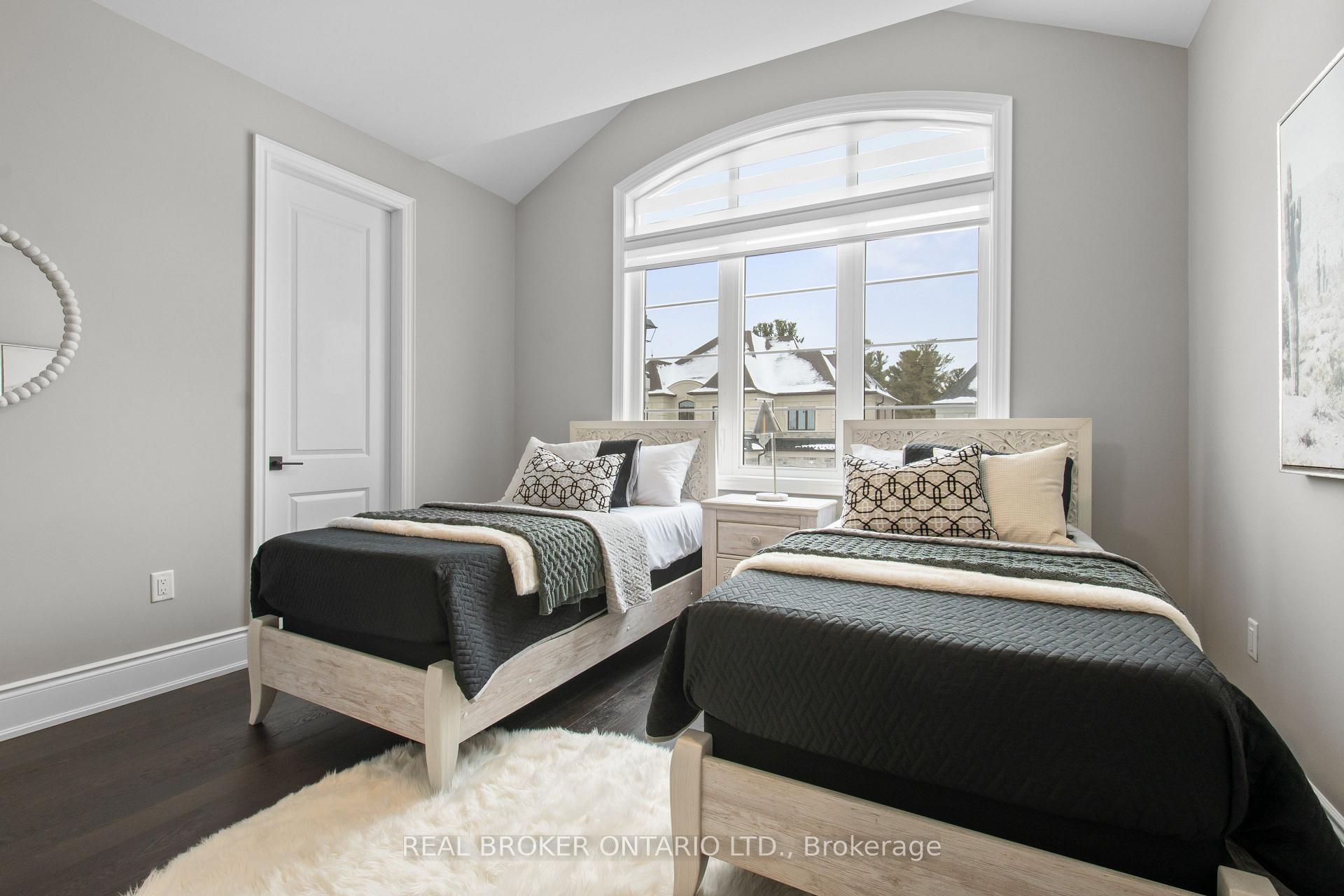 Photo 15 of 30 Luang Street, Vaughan, Kleinburg — HOMEH