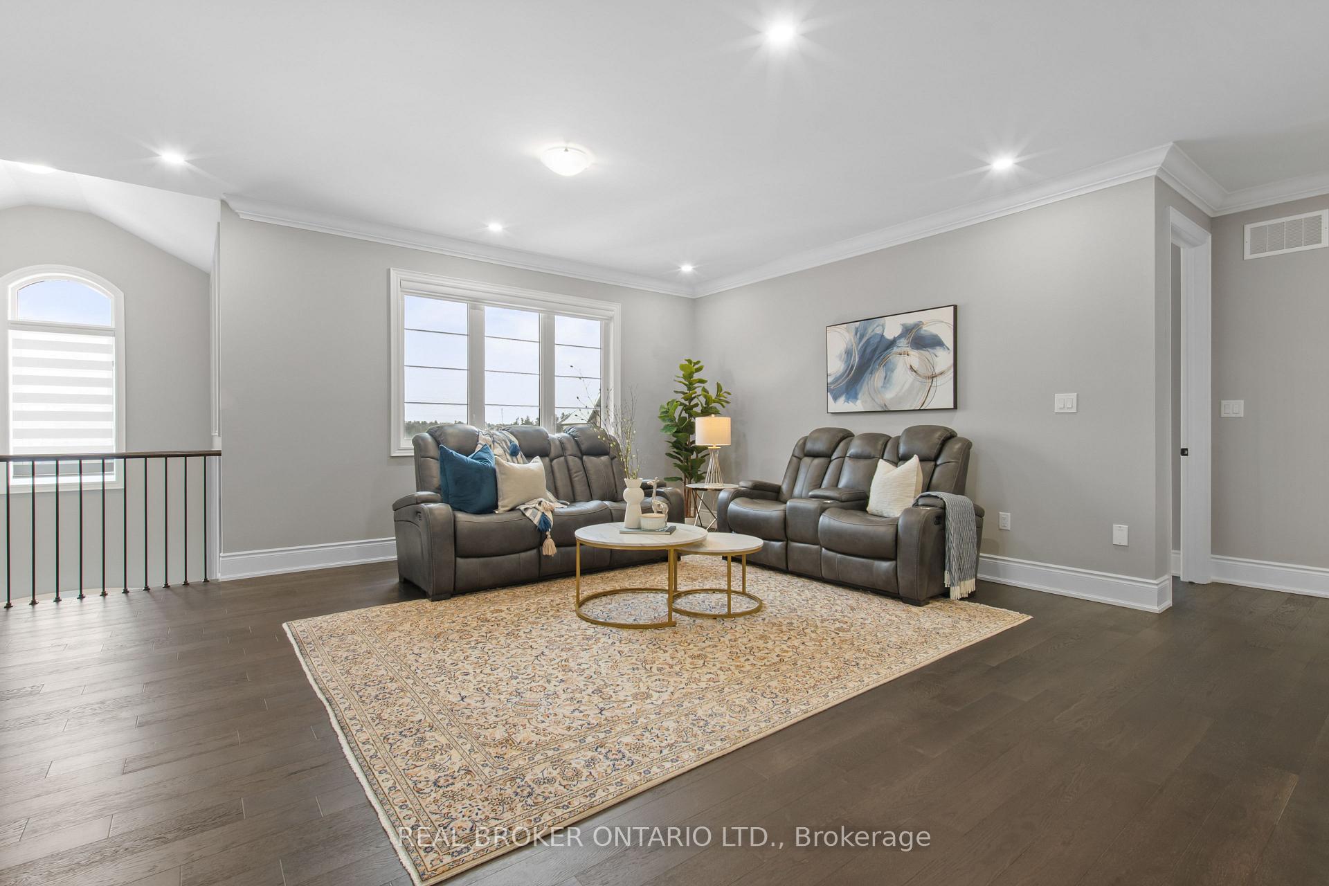 Photo 21 of 30 Luang Street, Vaughan, Kleinburg — HOMEH